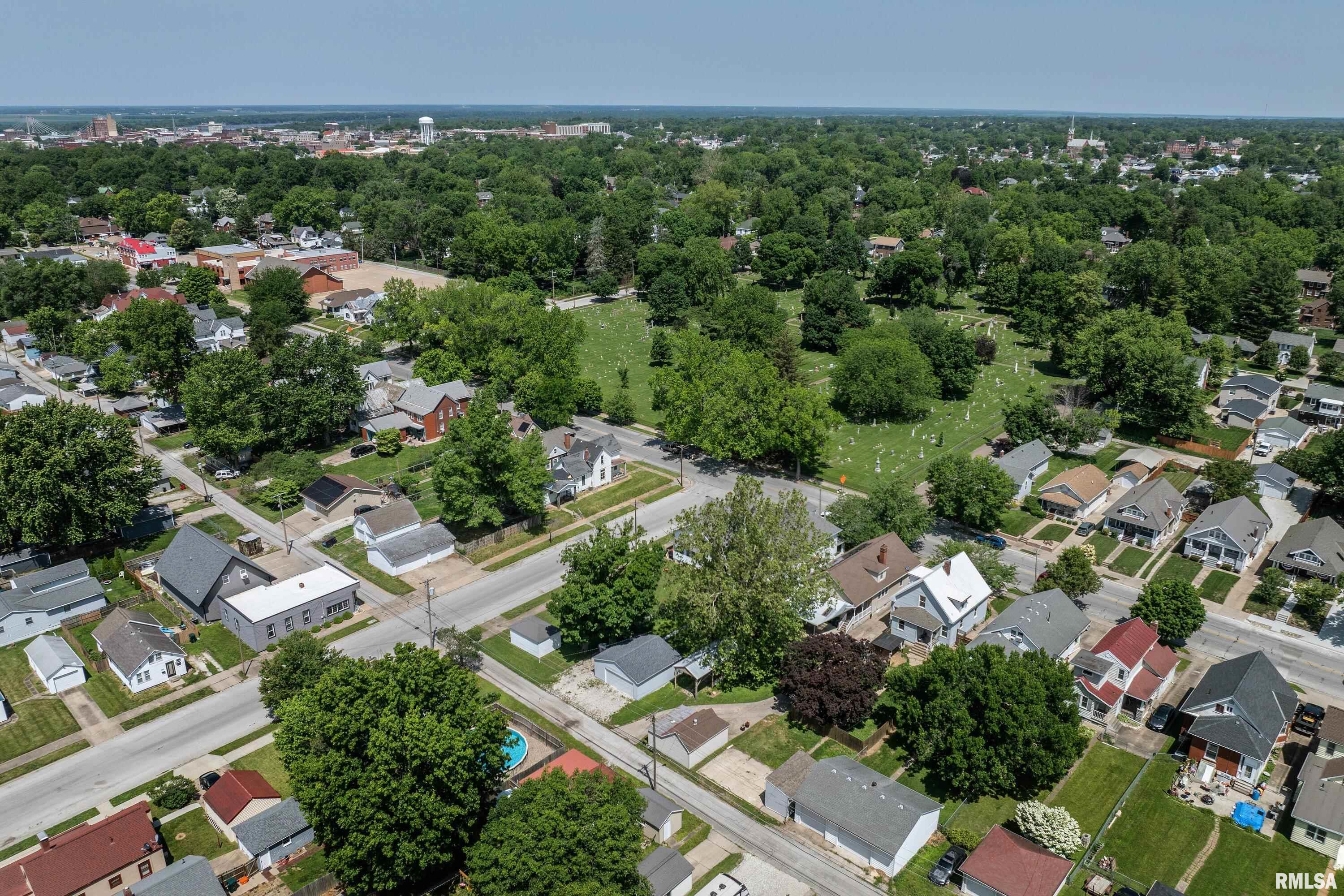 2108 State Street, Quincy, Illinois image 33