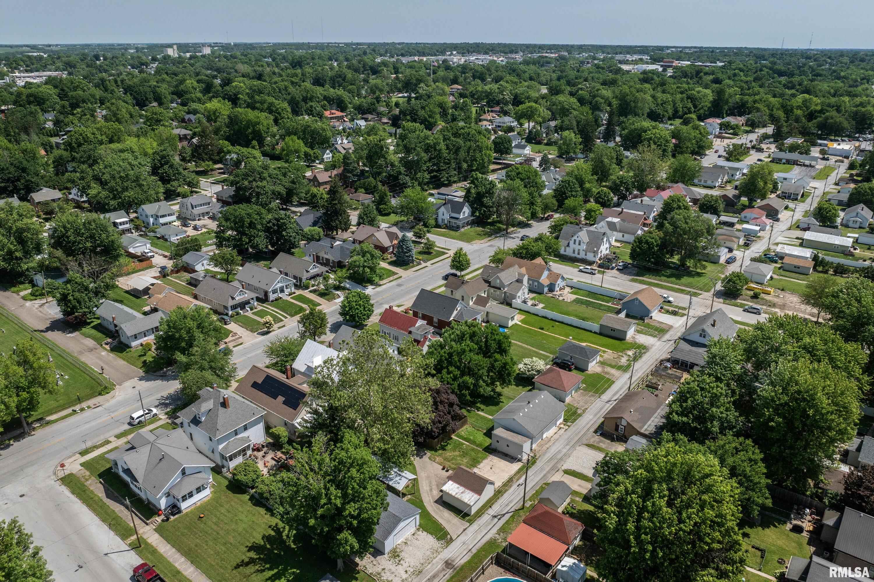 2108 State Street, Quincy, Illinois image 34