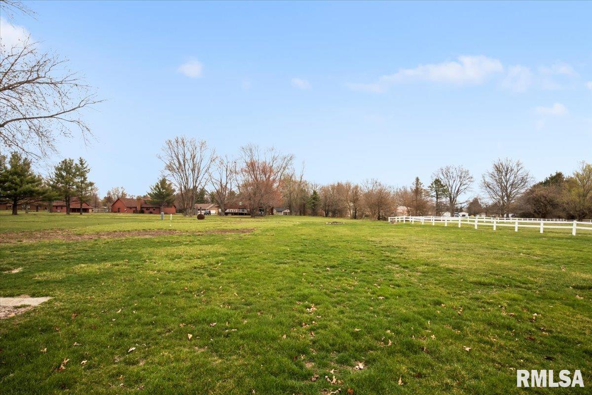 11910 Bubbling Well Road, Glenarm, Illinois image 34