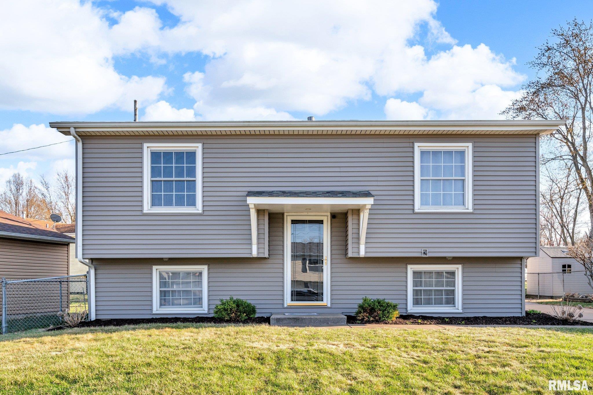 1314 94th Avenue West, Rock Island, Illinois image 1