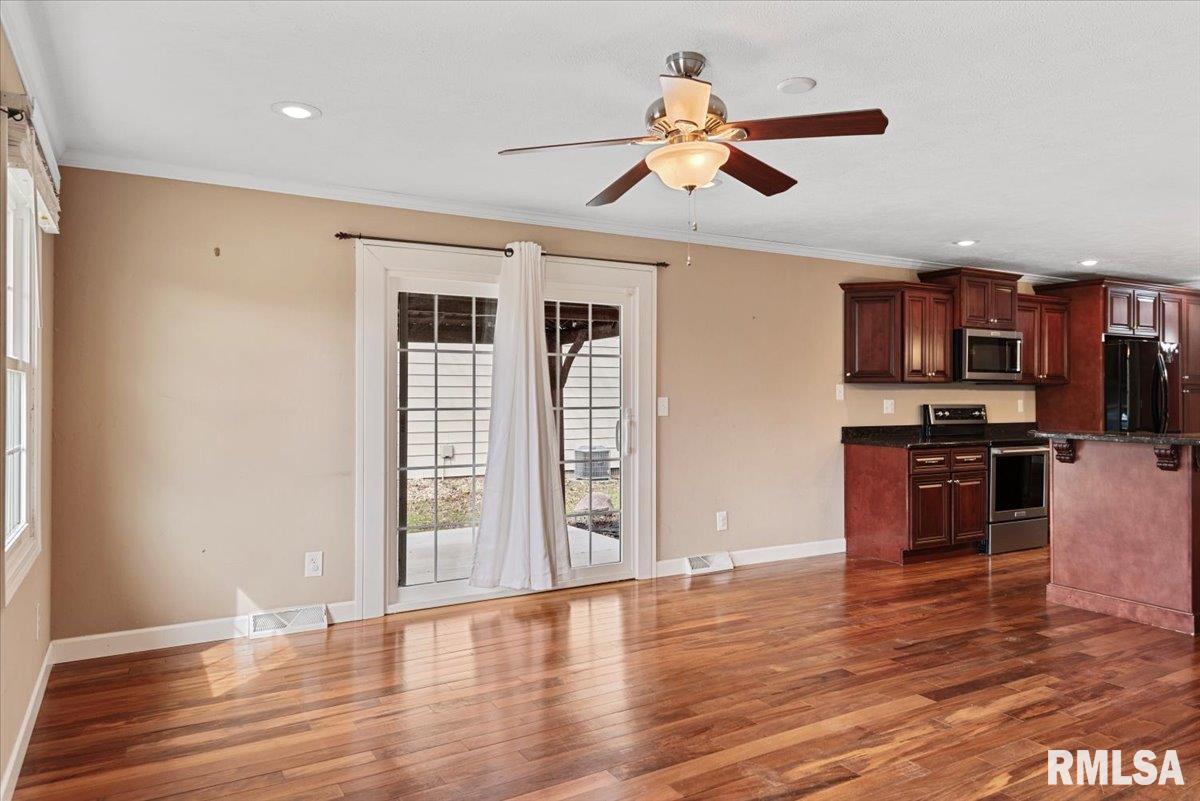 2501 Huntleigh Road, Springfield, Illinois image 17