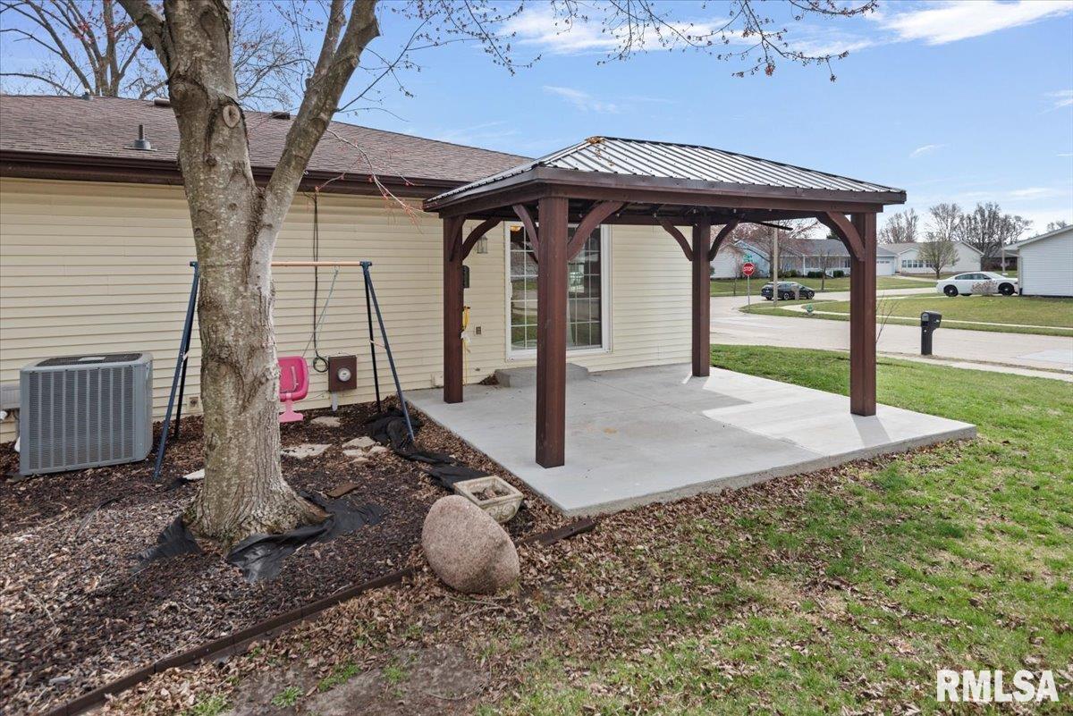 2501 Huntleigh Road, Springfield, Illinois image 30