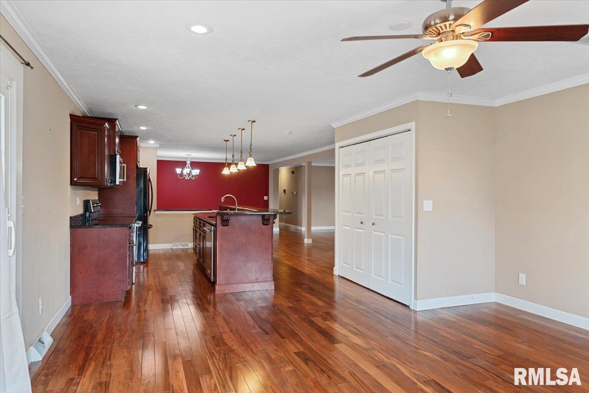2501 Huntleigh Road, Springfield, Illinois image 18