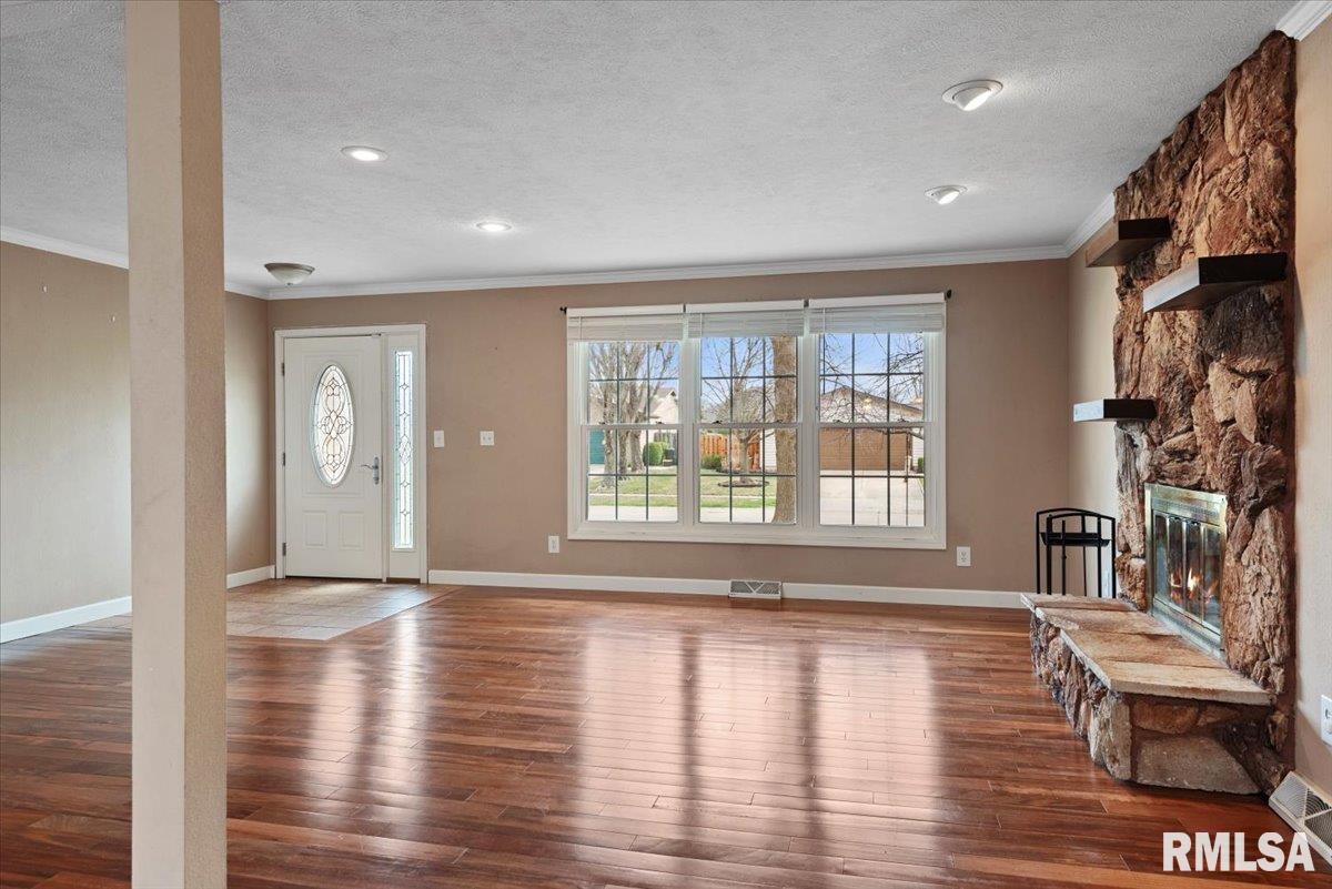 2501 Huntleigh Road, Springfield, Illinois image 7