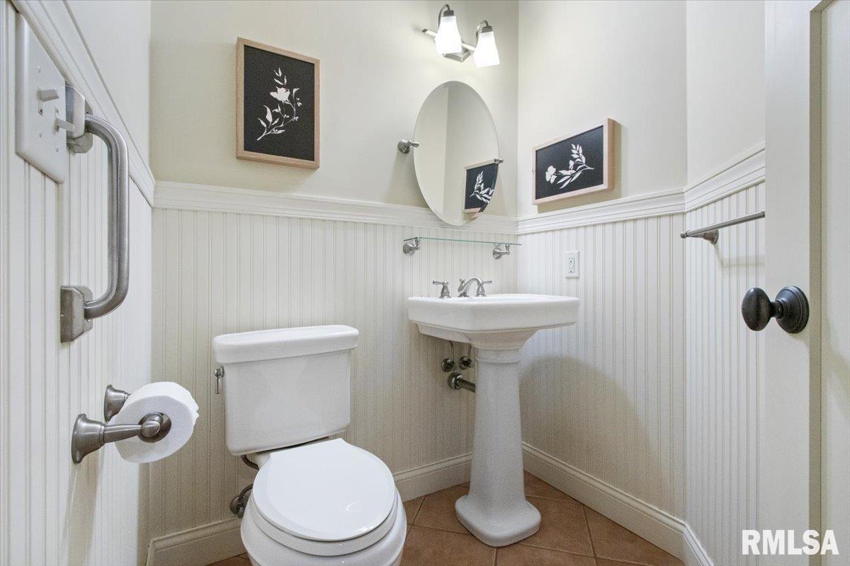 2297 Deer Ridge Court, Carlock, Illinois image 39