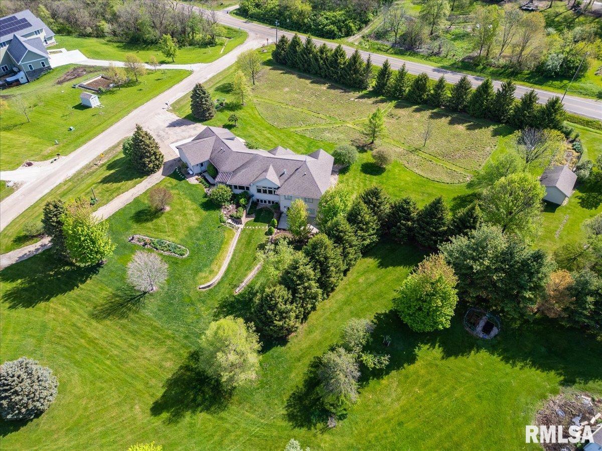 2297 Deer Ridge Court, Carlock, Illinois image 16