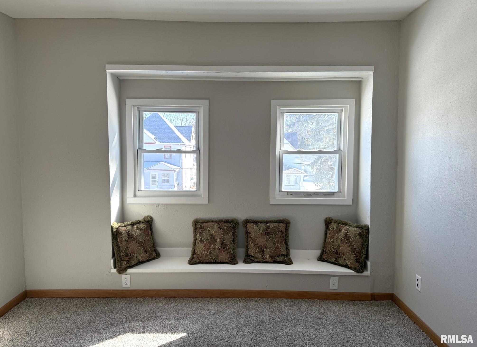 450 Maple Avenue, Galesburg, Illinois image 29