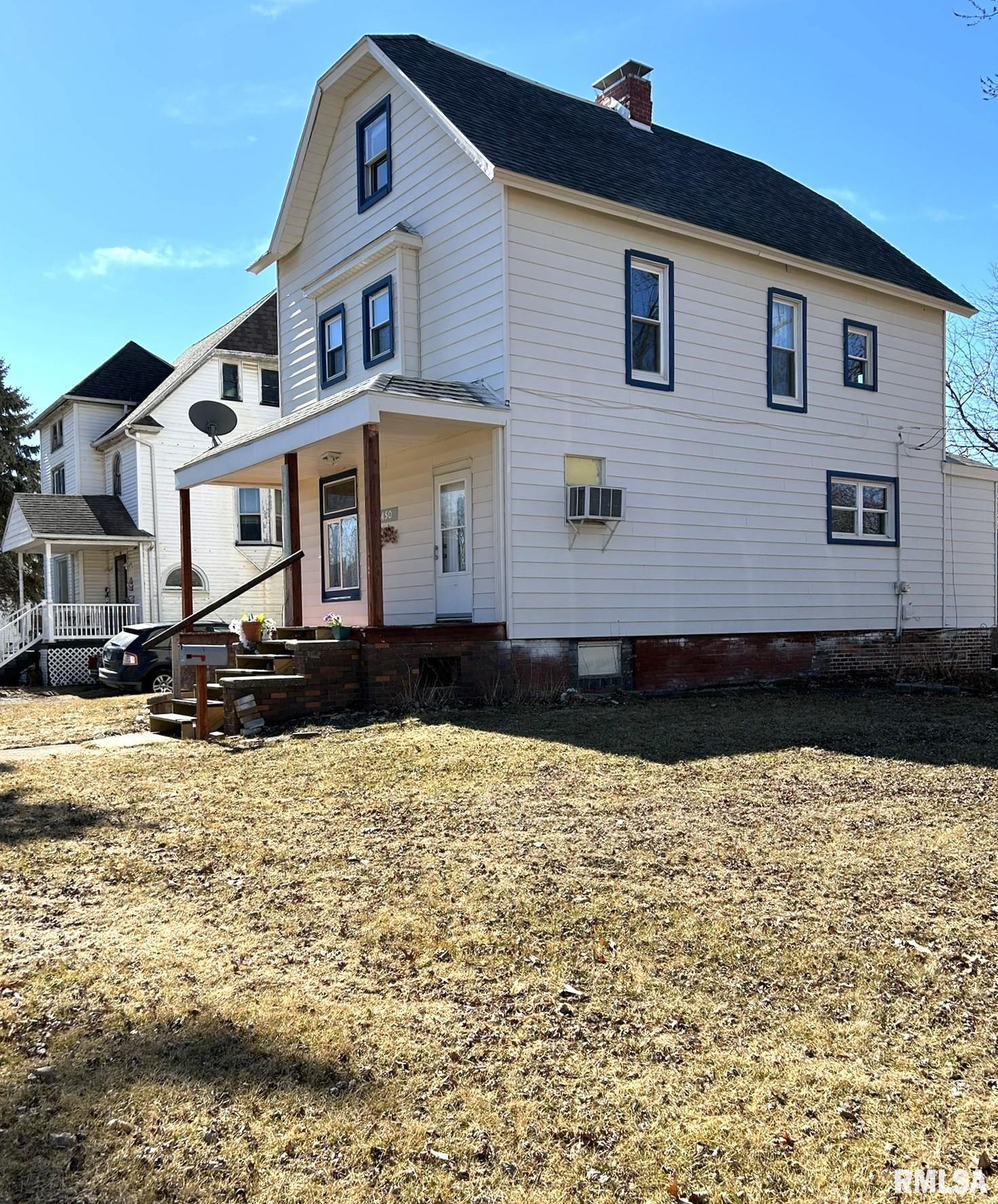 450 Maple Avenue, Galesburg, Illinois image 2