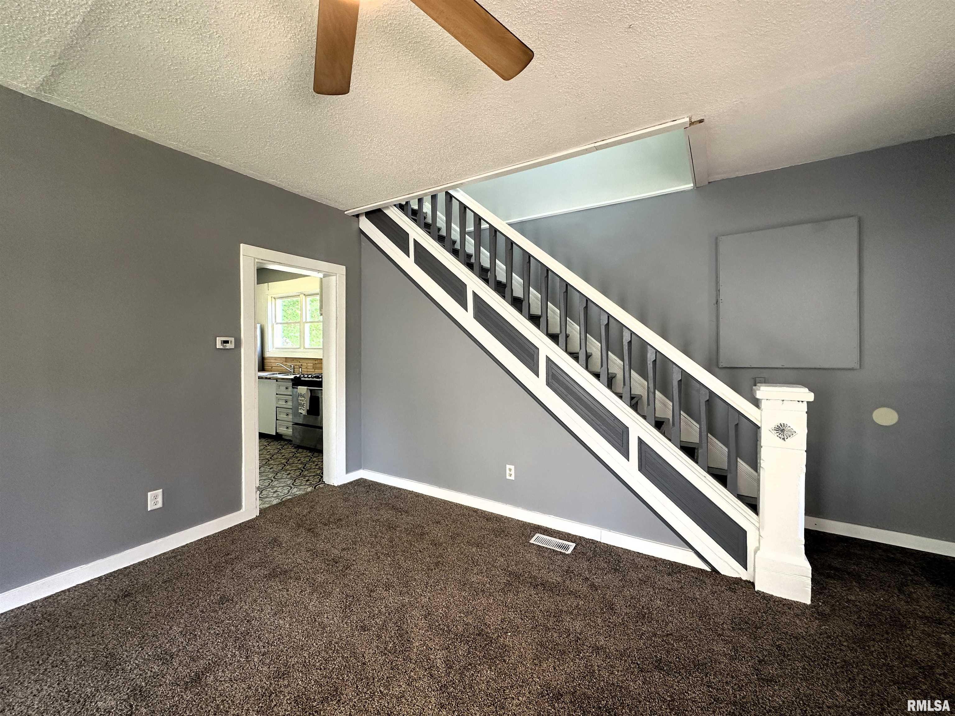 450 Maple Avenue, Galesburg, Illinois image 11