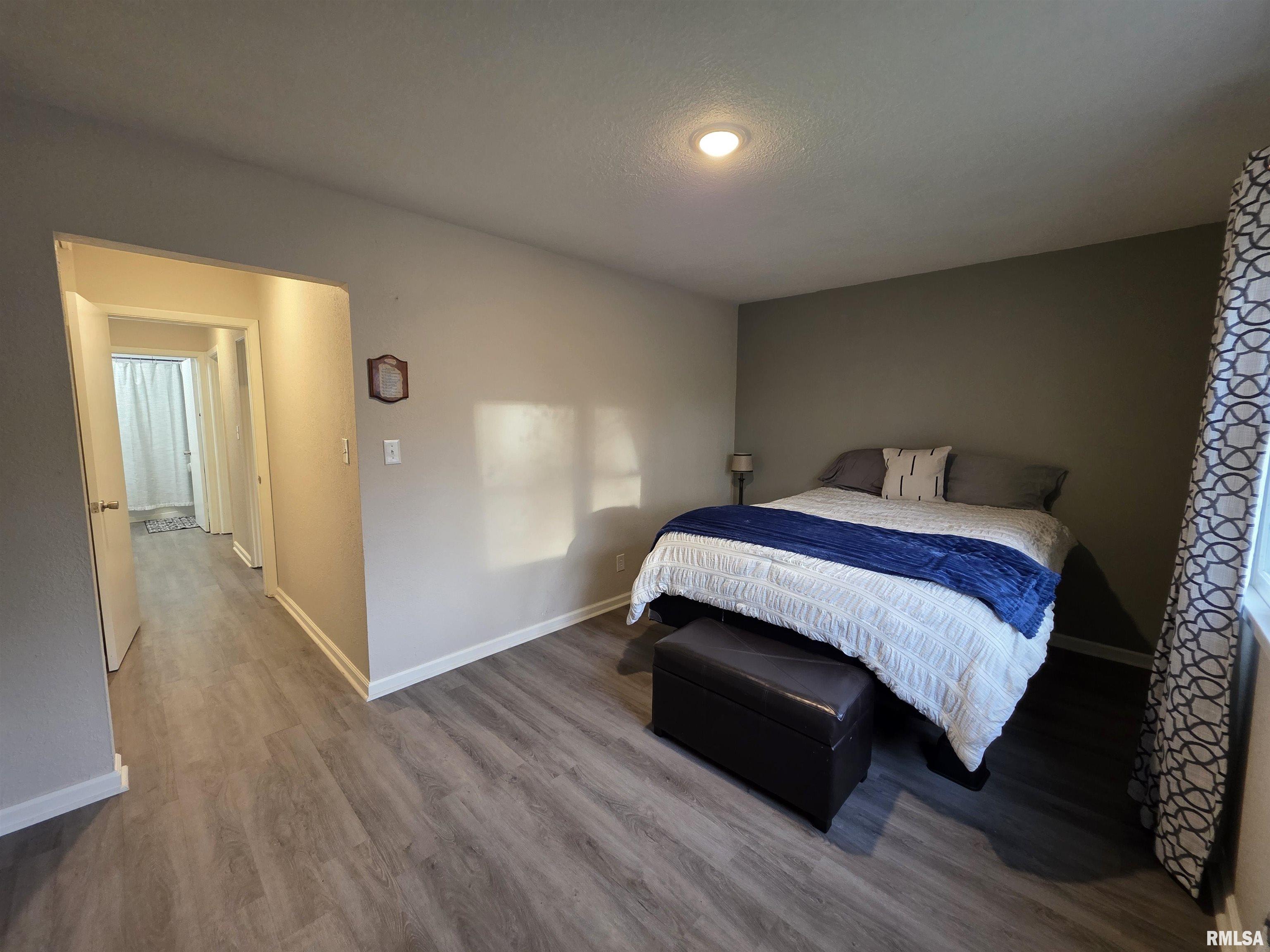 1916 Fairfield Drive, Springfield, Illinois image 10