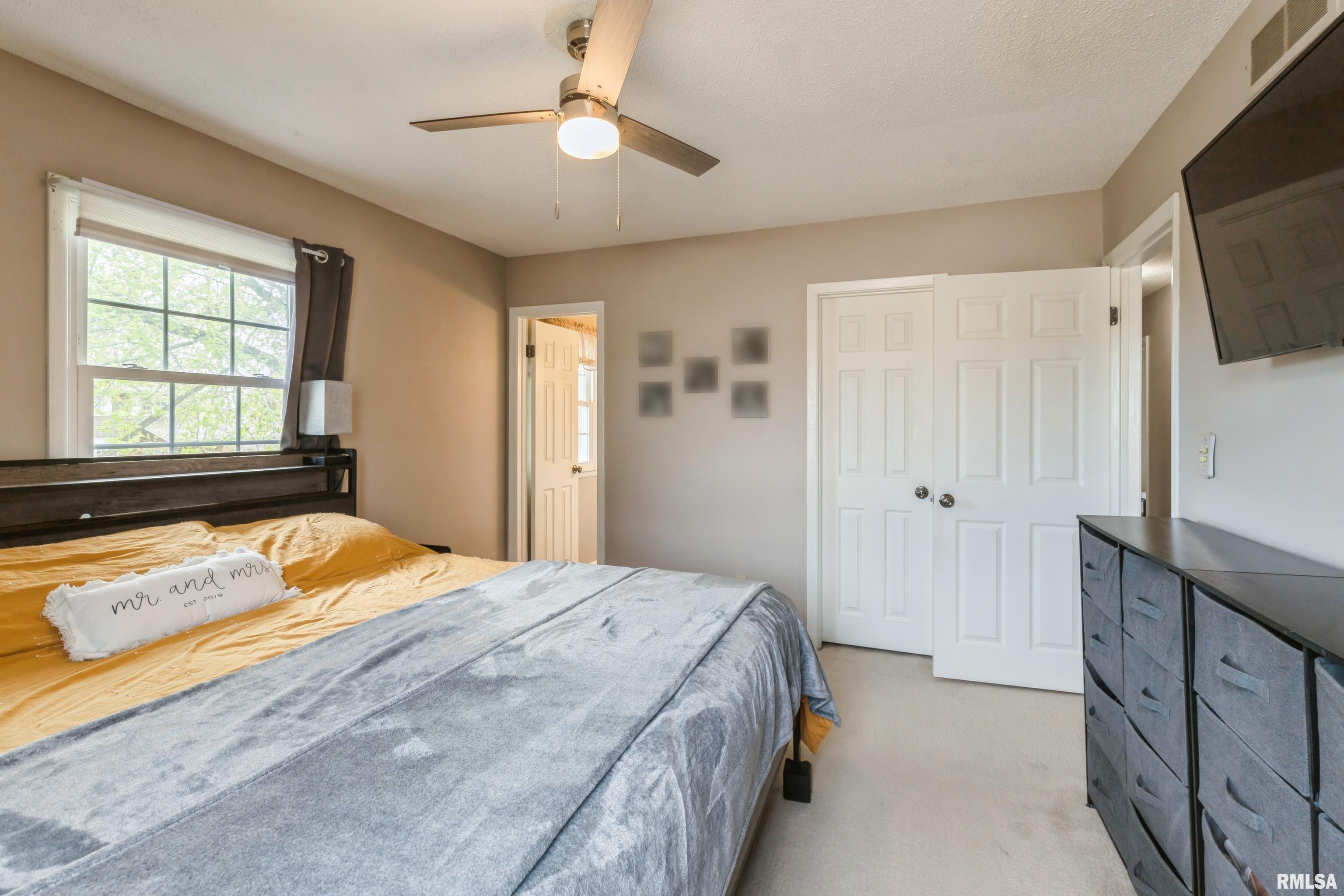 1220 Pine Hill Road, Bettendorf, Iowa image 30