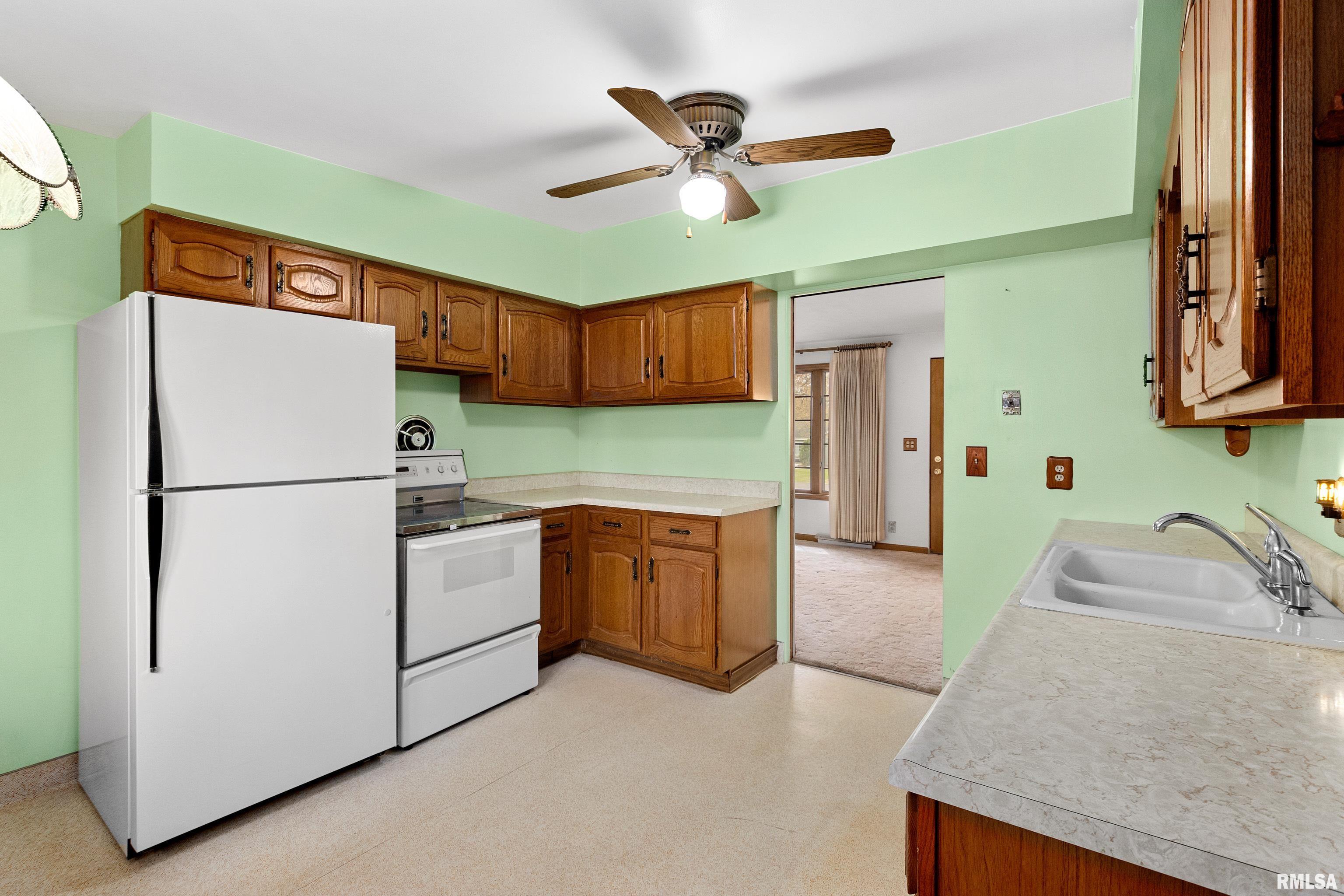 5308 N Big Hollow Road, Peoria, Illinois image 11