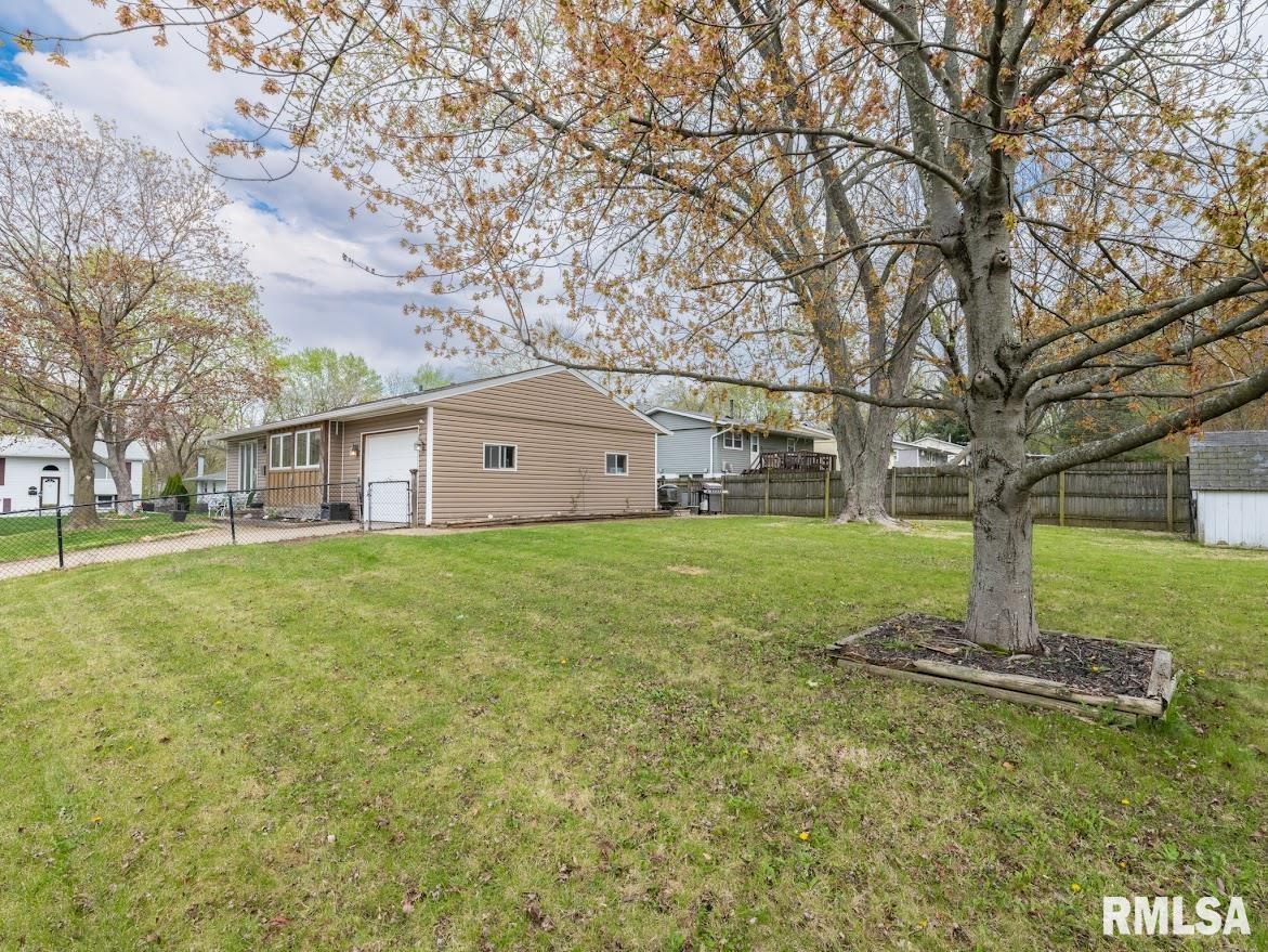 3702 W Creighton Terrace, Peoria, Illinois image 31