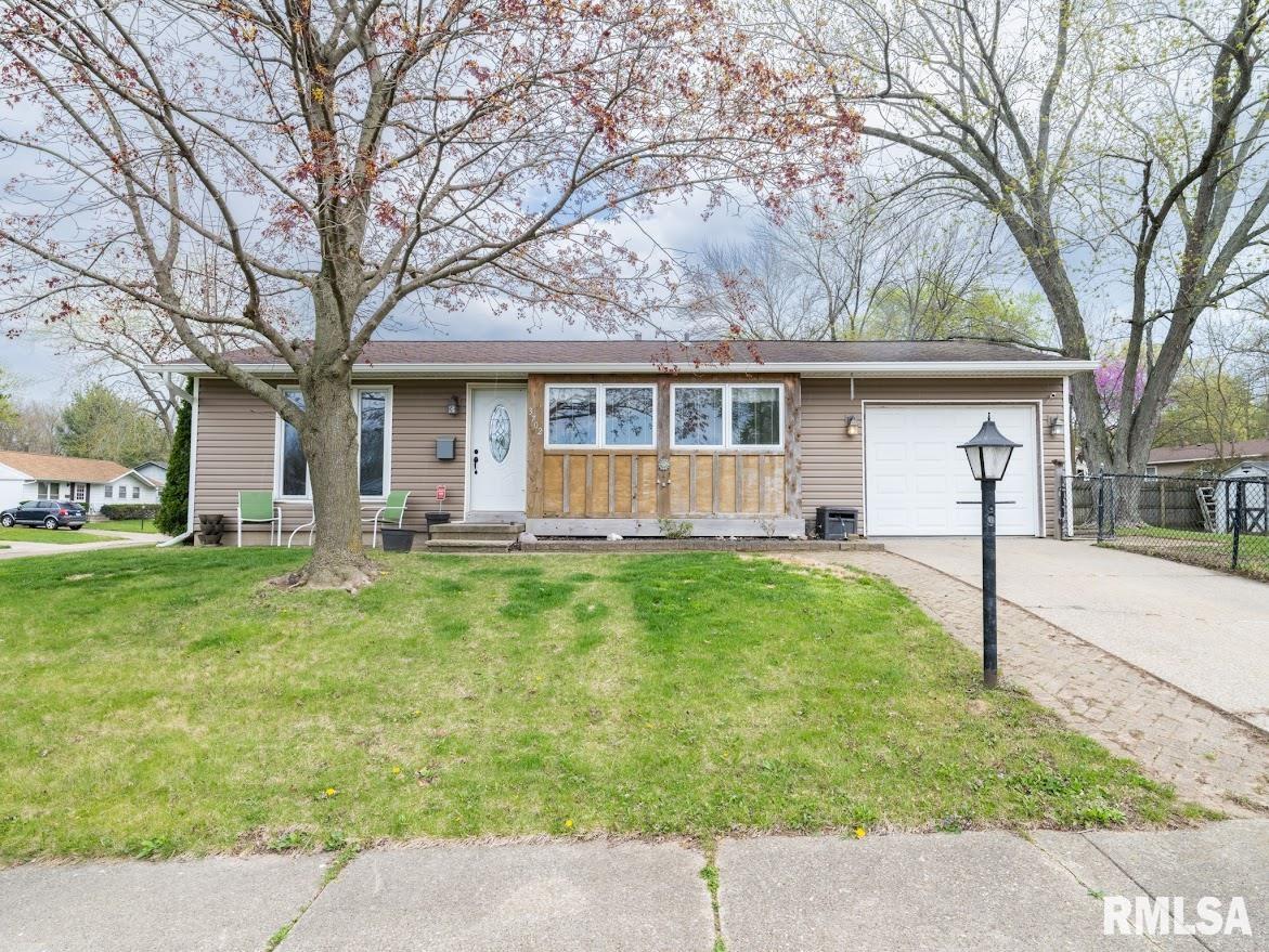 3702 W Creighton Terrace, Peoria, Illinois image 1