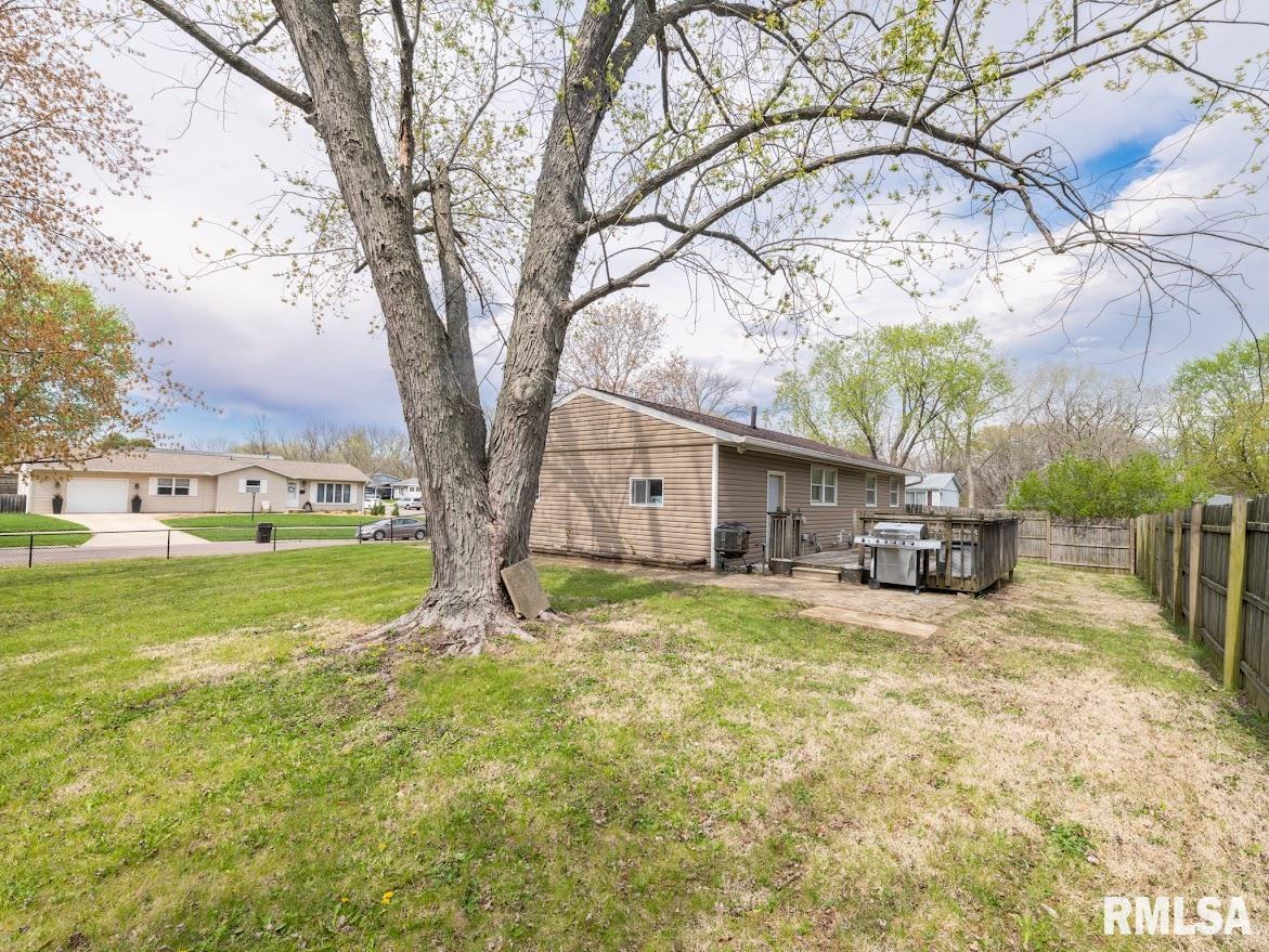 3702 W Creighton Terrace, Peoria, Illinois image 32