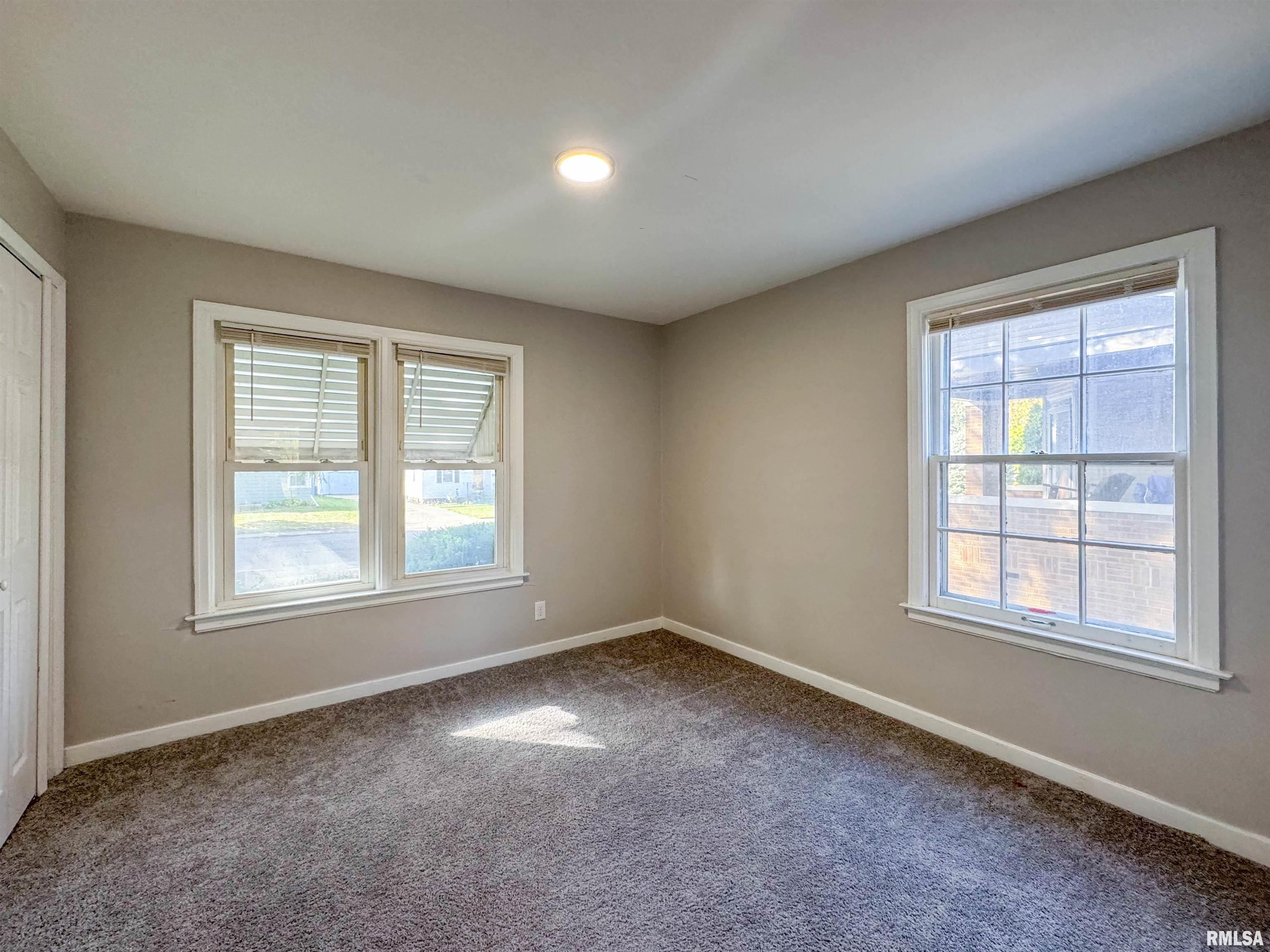 1025 E Corrington Avenue, Peoria, Illinois image 17