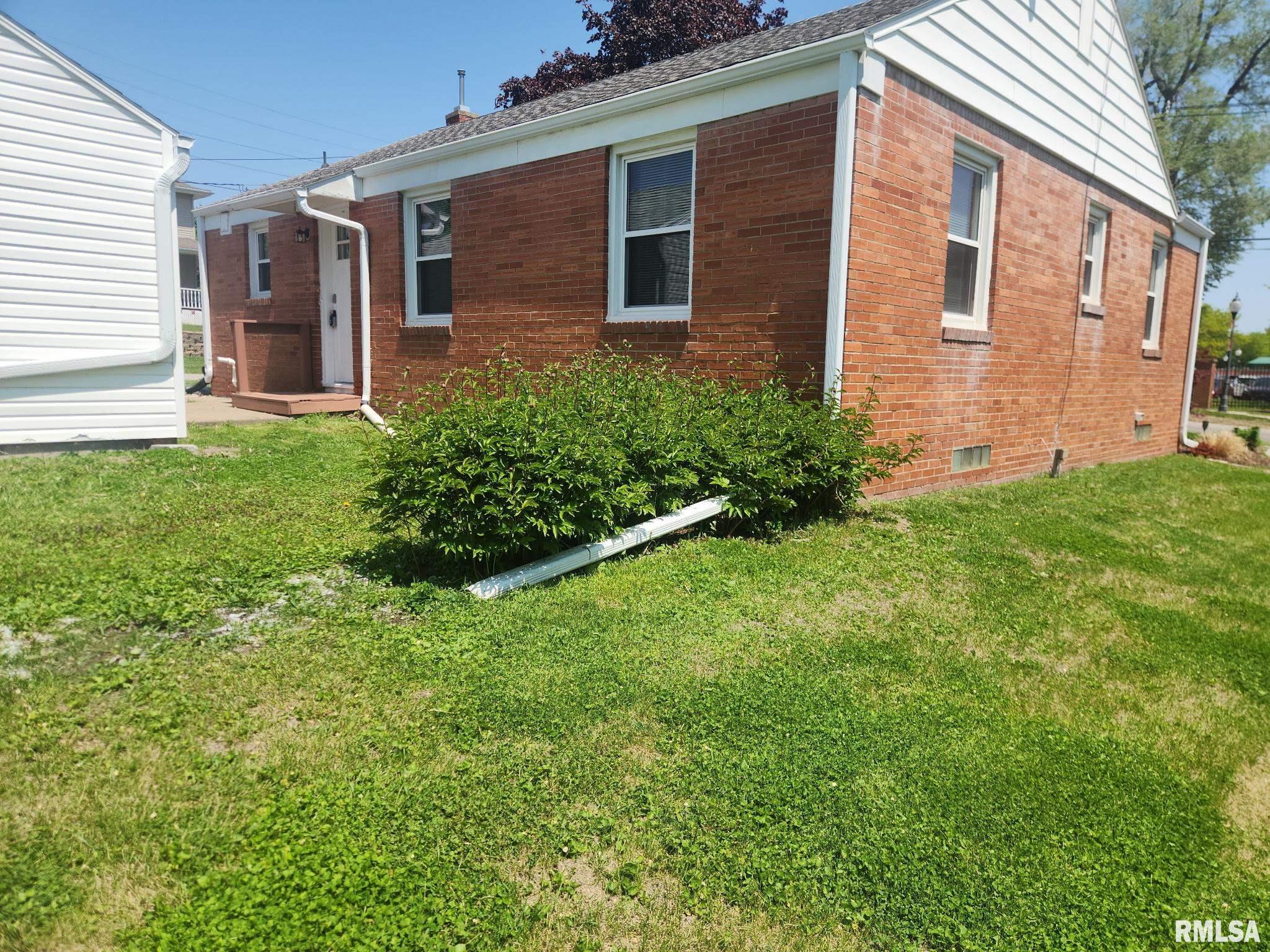 424 N 6th Street, Monmouth, Illinois image 3