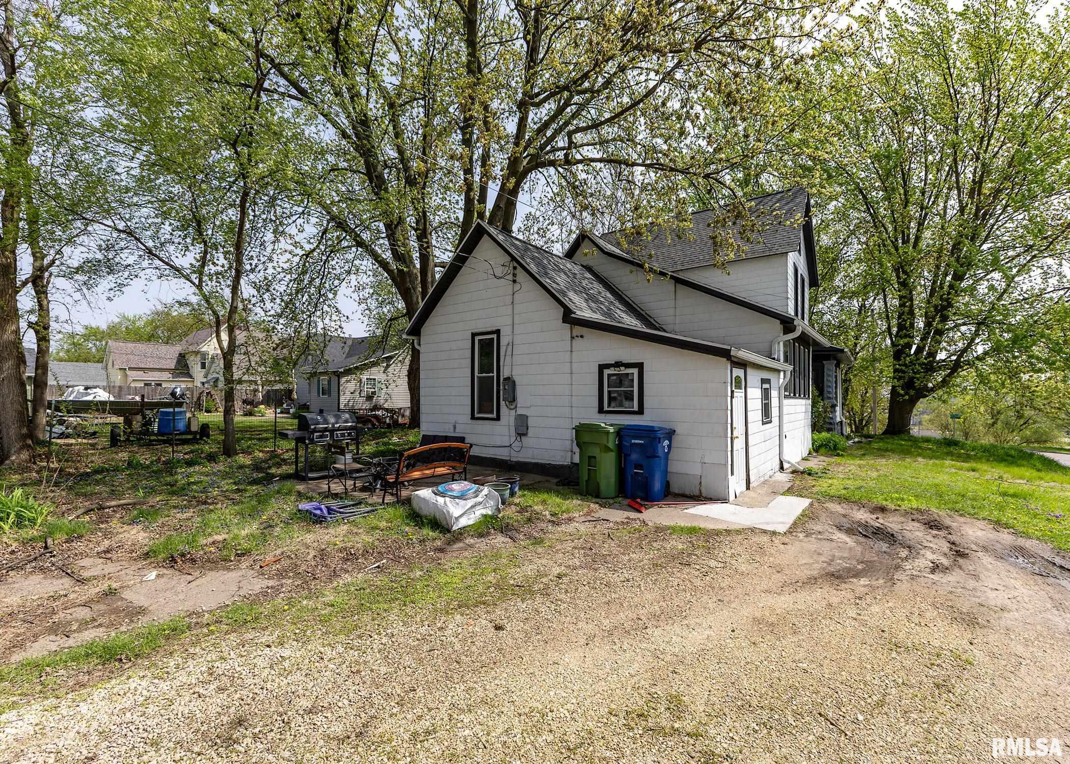 2362 Wallace Street, Clinton, Iowa image 22