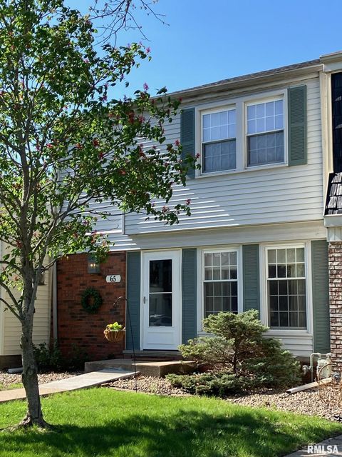 Photo of 65 CARRIAGE Hill, Macomb, IL 61455 (MLS # PA1266044)