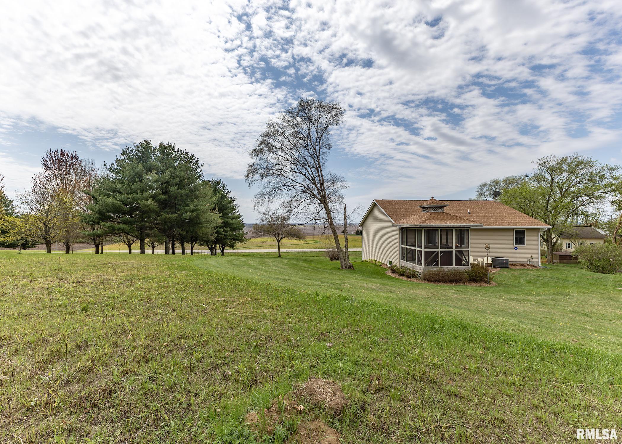 8512 Albany Road, Erie, Illinois image 16