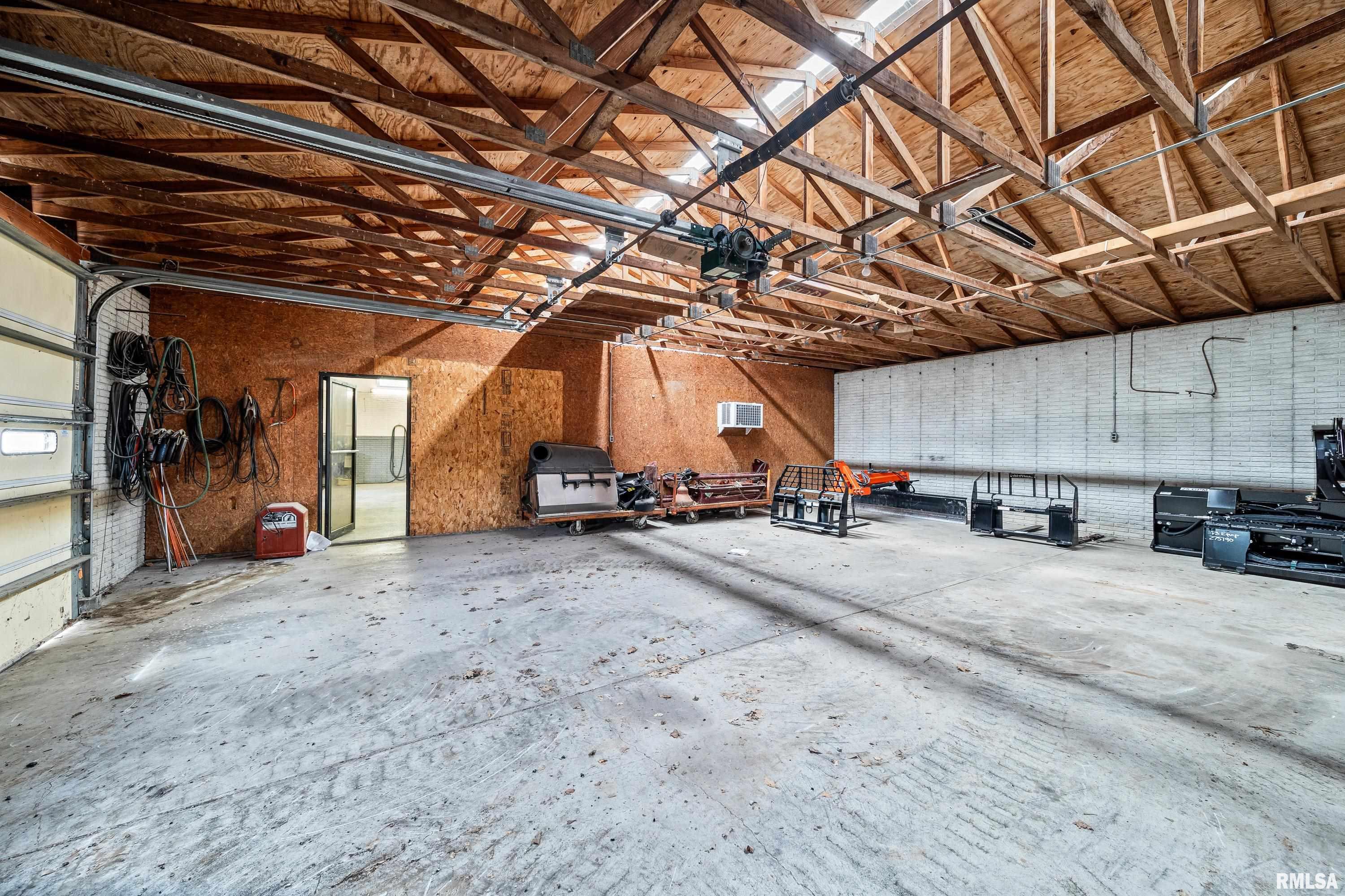 315 W Mayne Street, Blue Grass, Iowa image 49