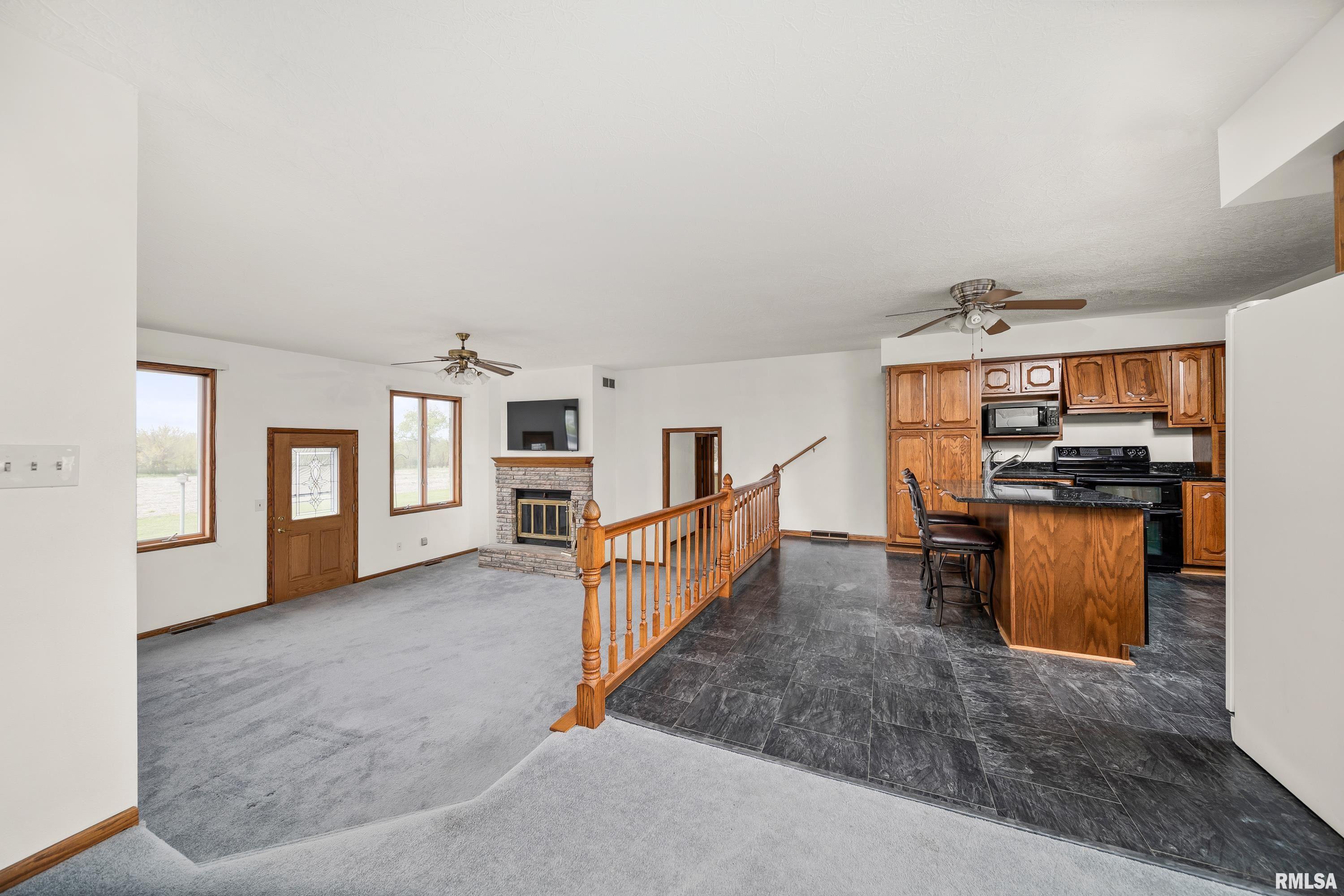 315 W Mayne Street, Blue Grass, Iowa image 17