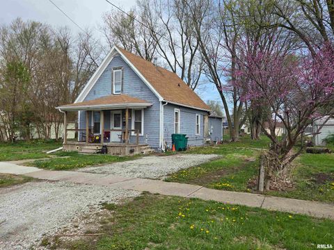 Photo of 1336 E WHEELER Street, Macomb, IL 61455 (MLS # PA1265593)