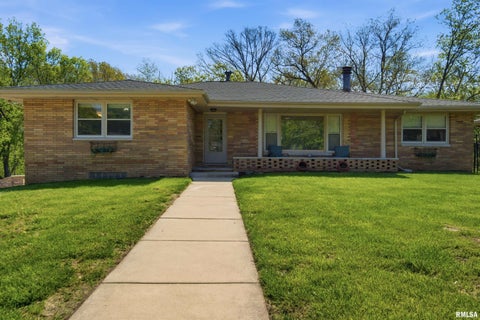 Homes For Sale - 137 Baker Street<br/> East Peoria, IL 61611
