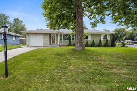 Homes For Sale - 5343 Stephen Drive<br/> Peoria County, Peoria, IL 61615