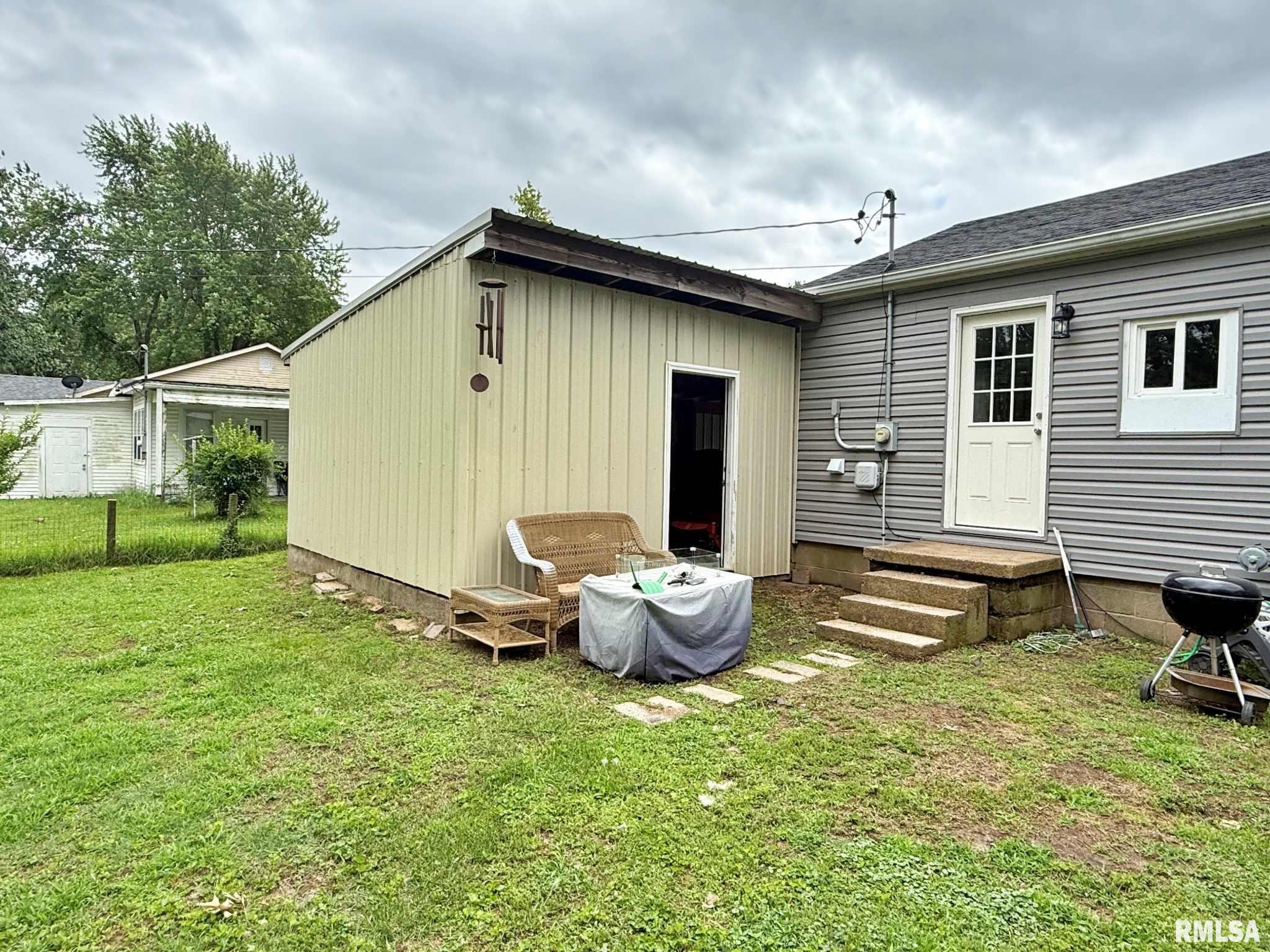 2040 Greenview Avenue, Metropolis, Illinois image 5