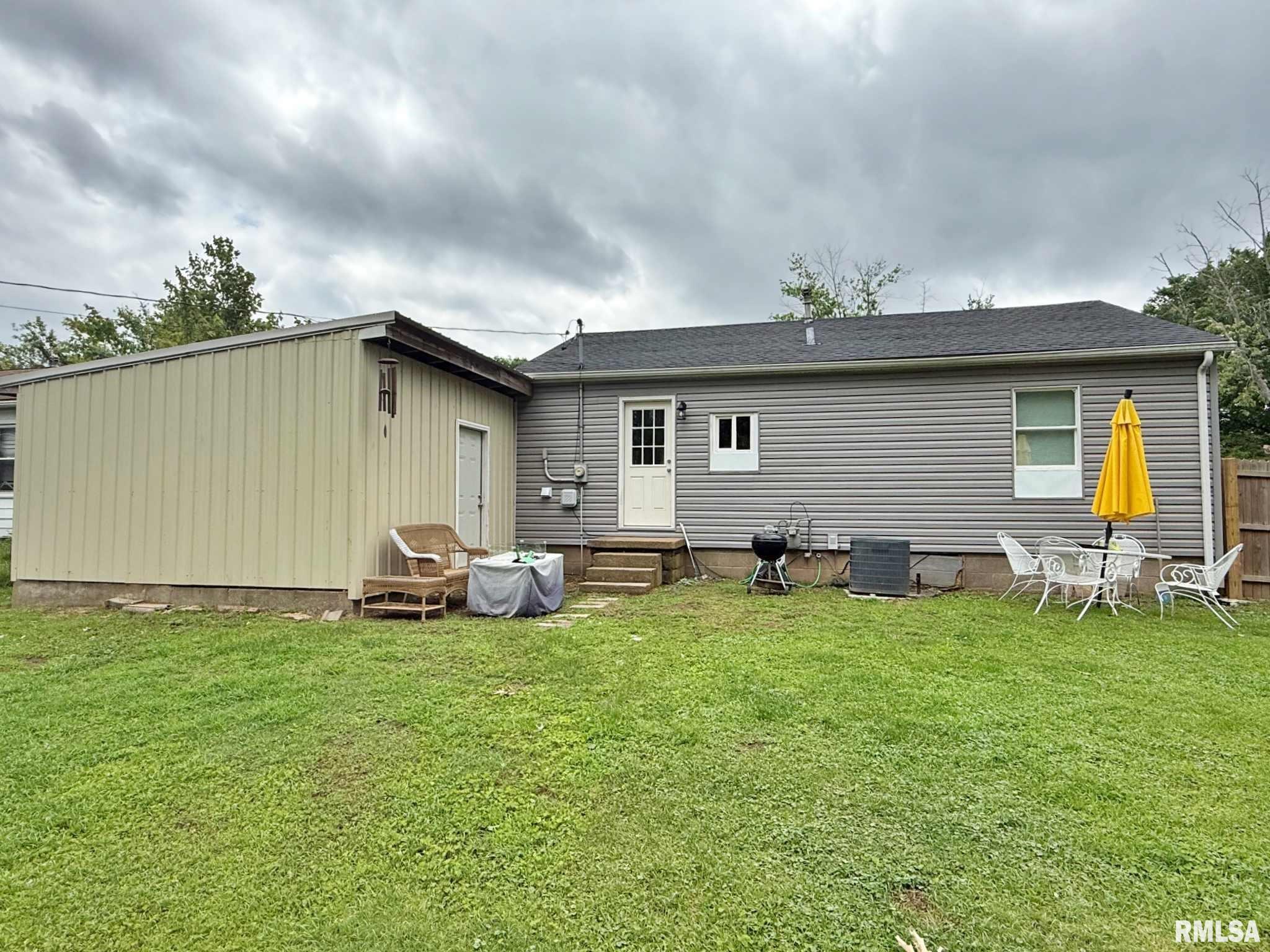 2040 Greenview Avenue, Metropolis, Illinois image 9
