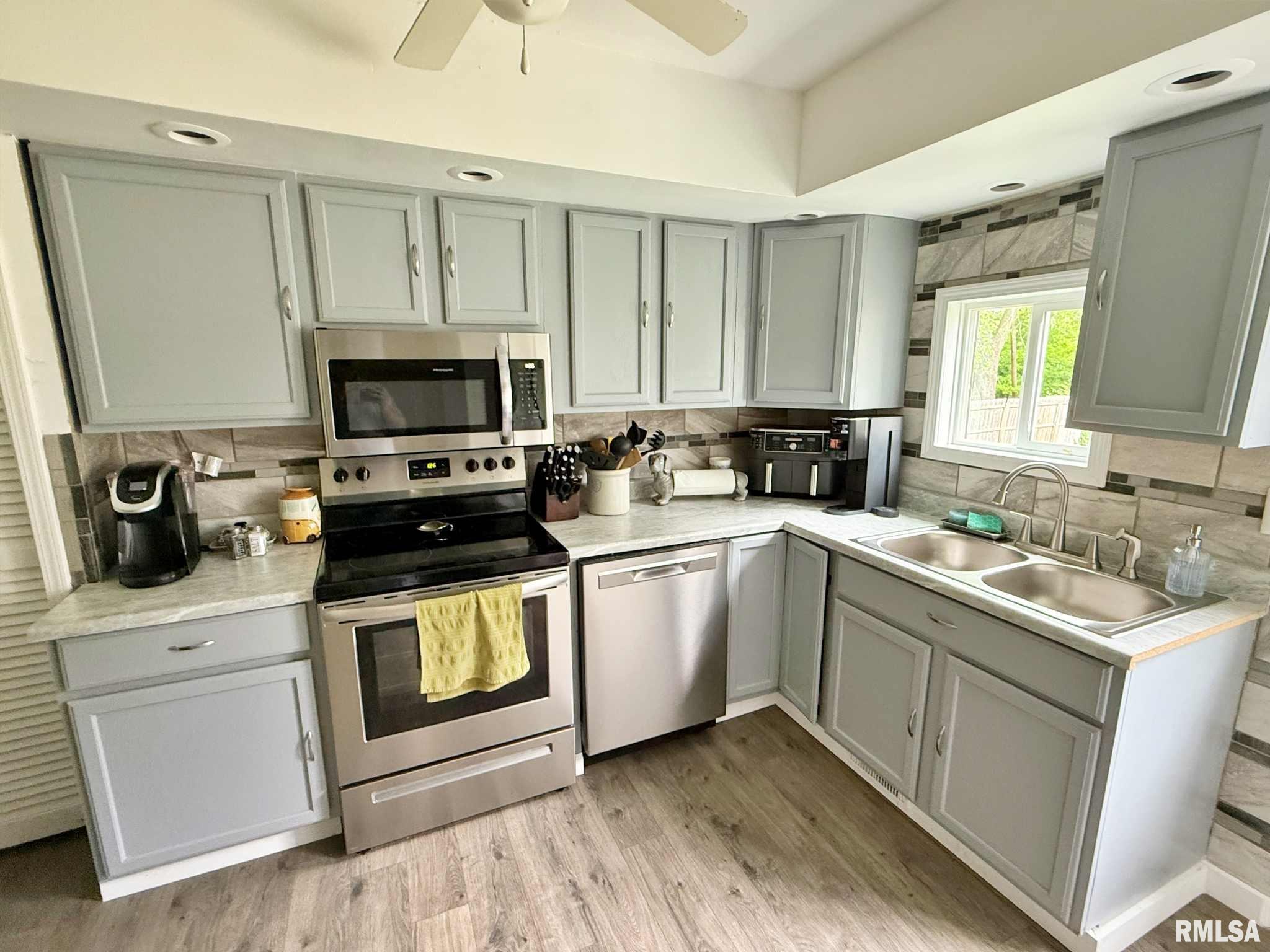 2040 Greenview Avenue, Metropolis, Illinois image 22