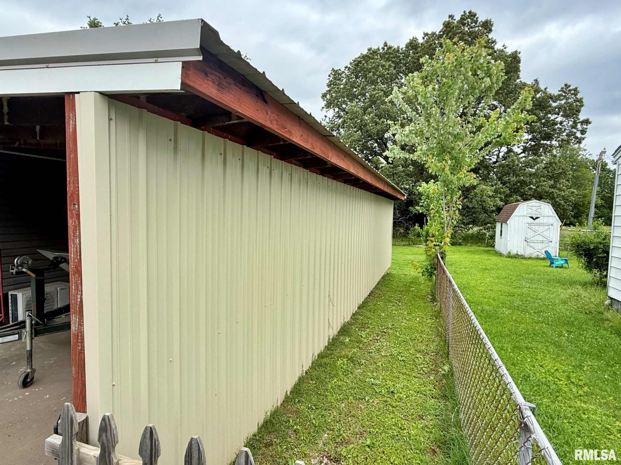 2040 Greenview Avenue, Metropolis, Illinois image 16