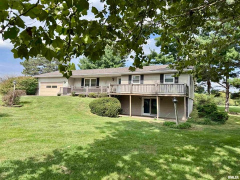 Homes For Sale - 6 Sunset Lane<br/> Mcdonough County, Bushnell, IL 61422