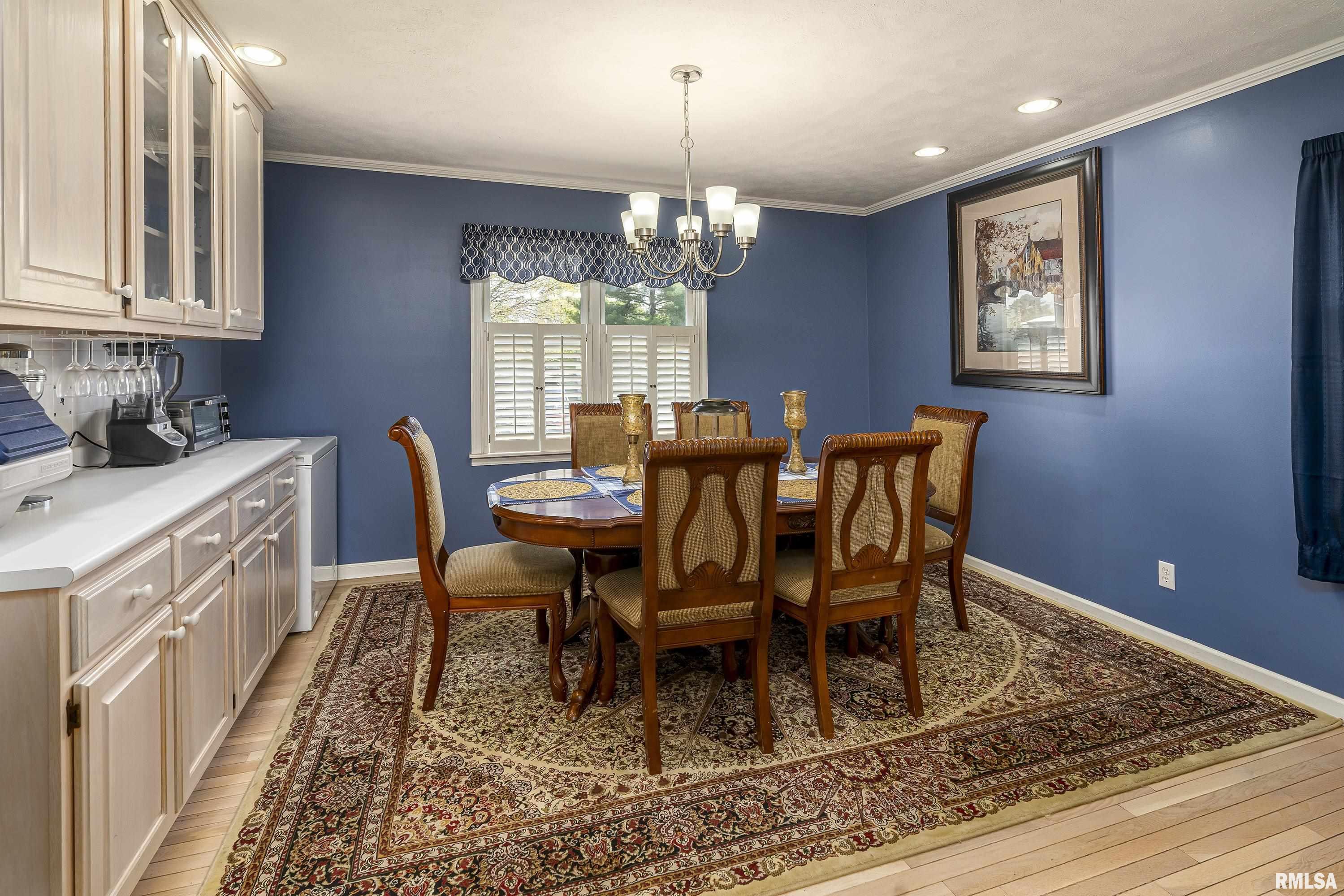 1510 W Malden Street, Marion, Illinois image 8