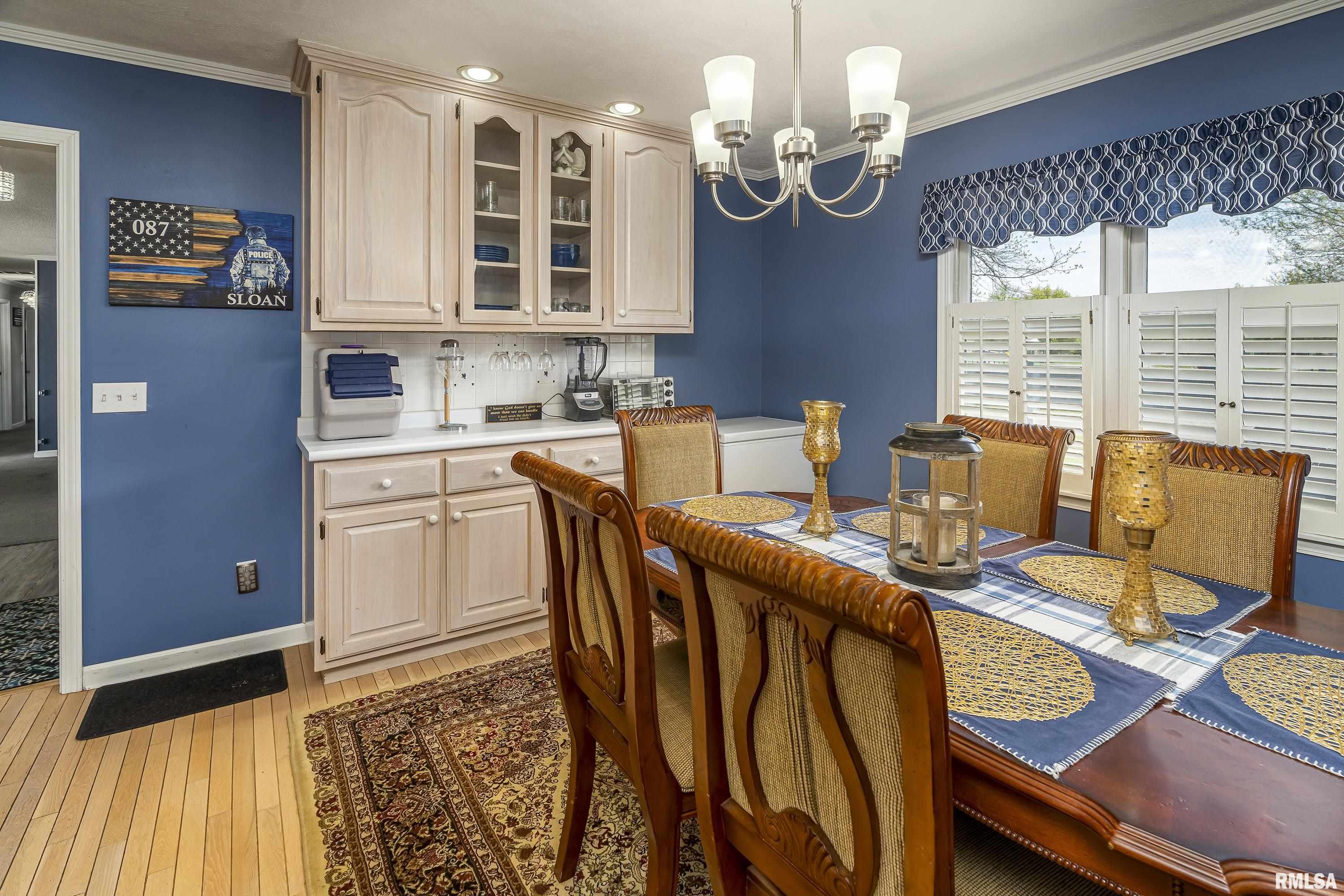 1510 W Malden Street, Marion, Illinois image 9