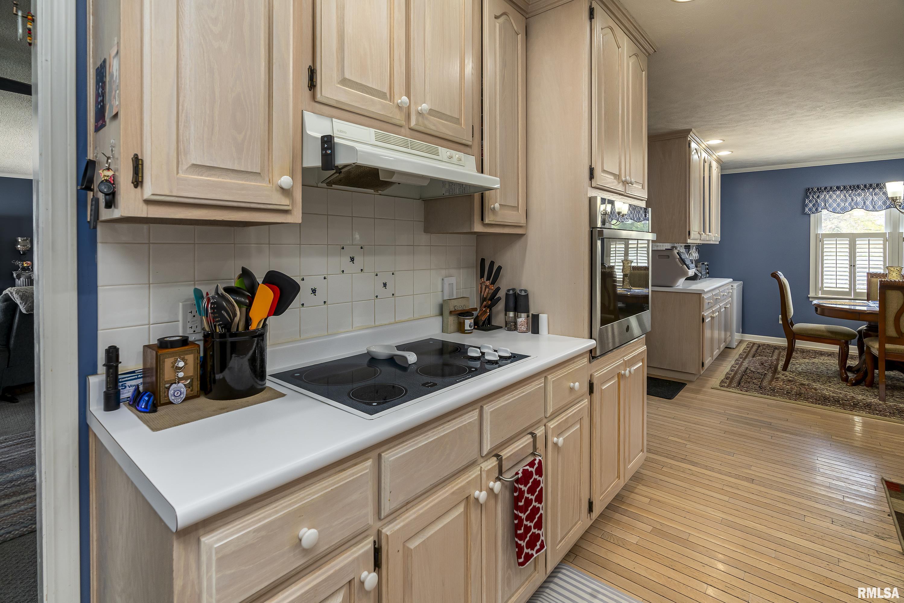 1510 W Malden Street, Marion, Illinois image 7