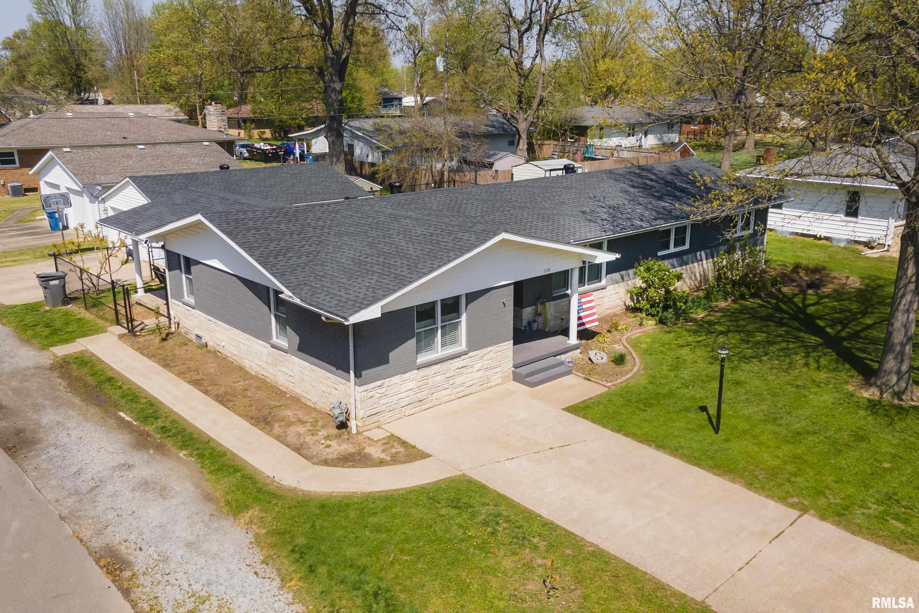 1510 W Malden Street, Marion, Illinois image 31