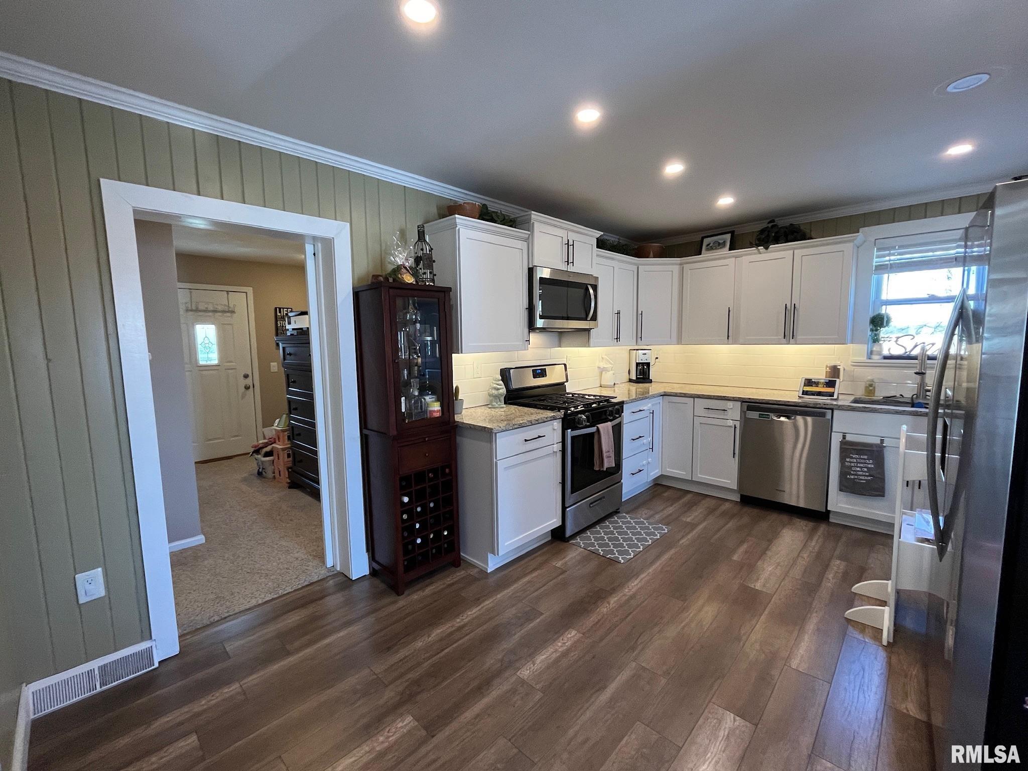 2156 Ridge Road, Reynolds, Illinois image 7