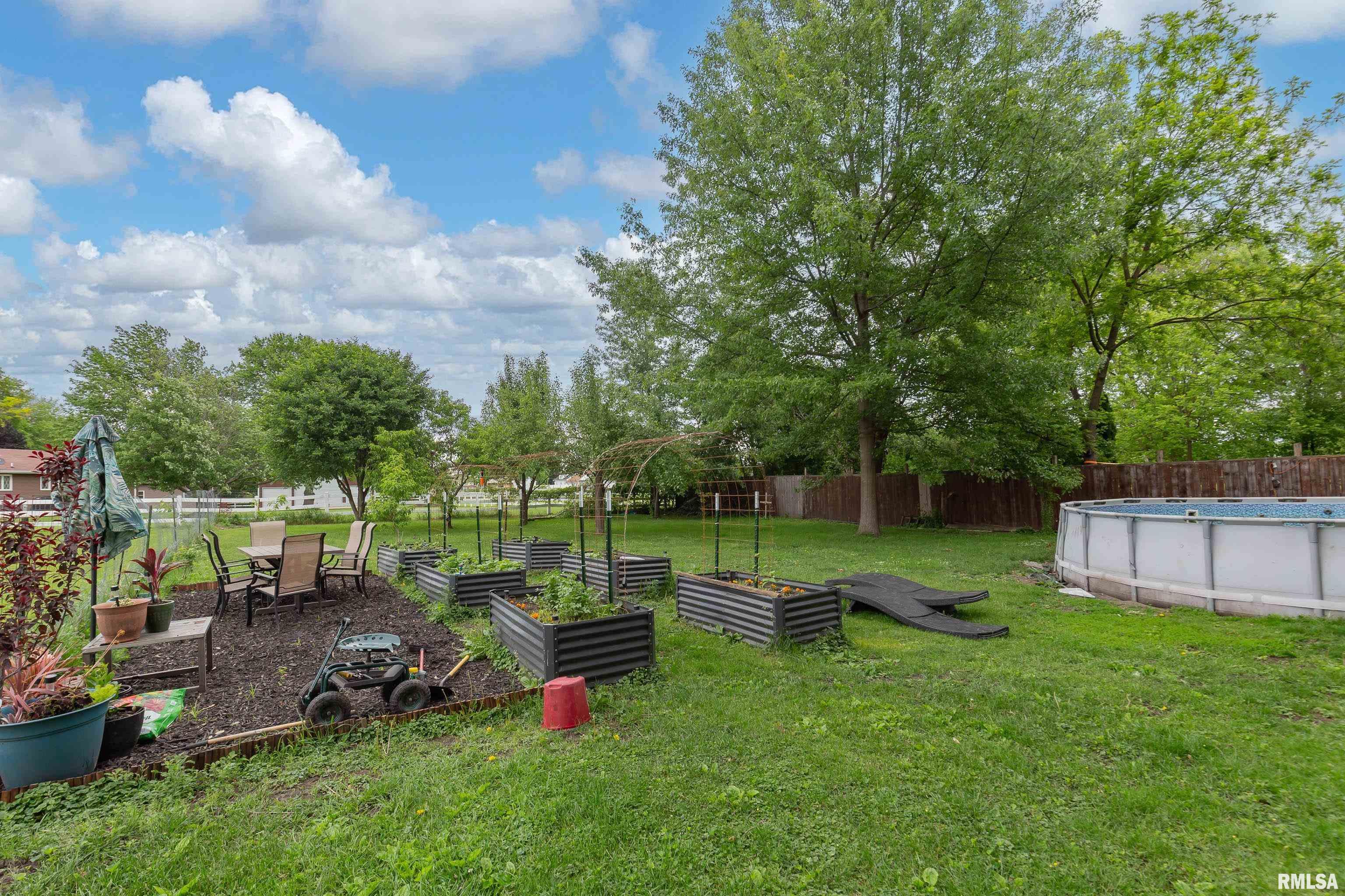 521 E Park Street, Geneseo, Illinois image 25