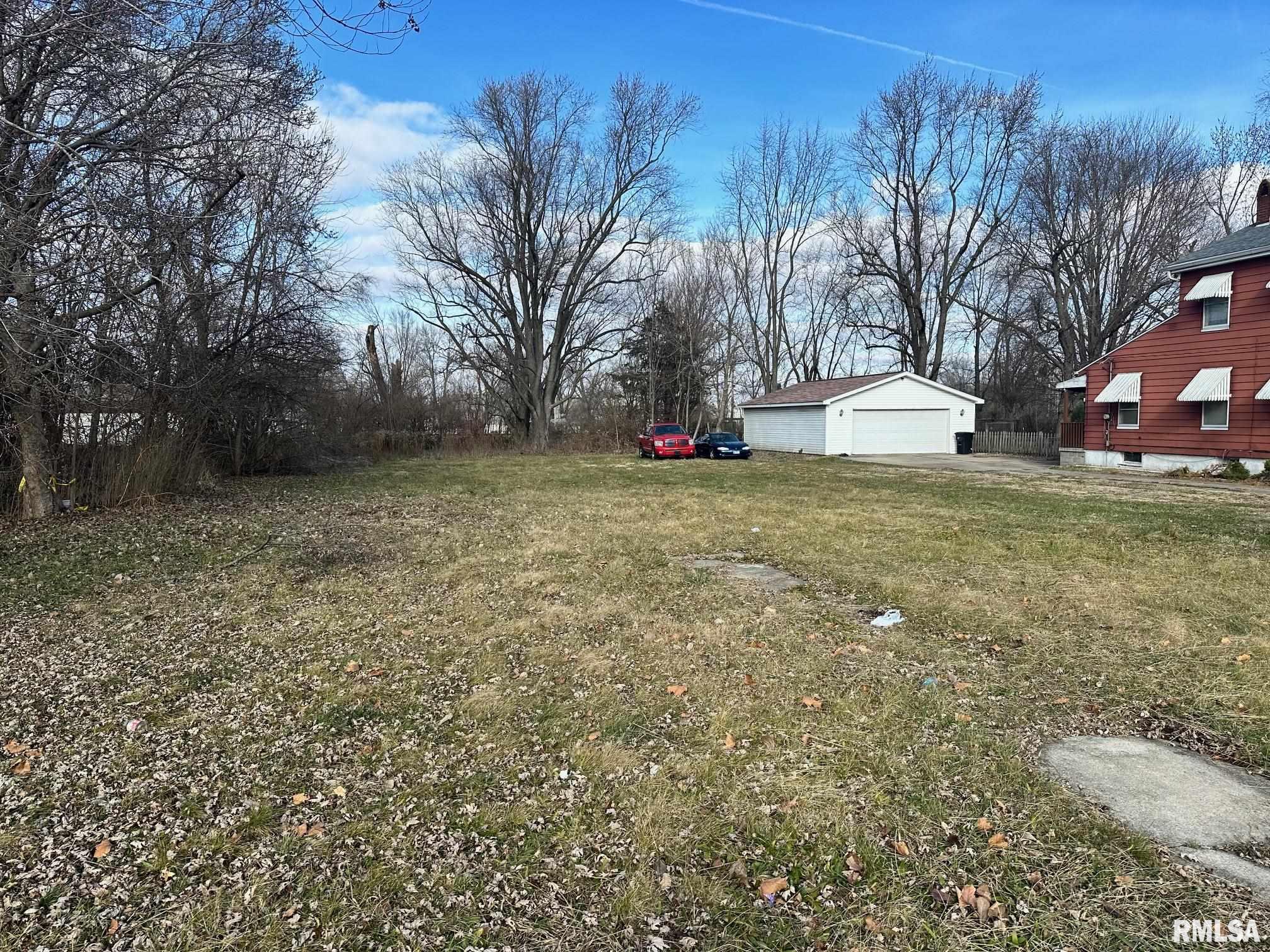 710 E Douglas Street, Jacksonville, Illinois image 1