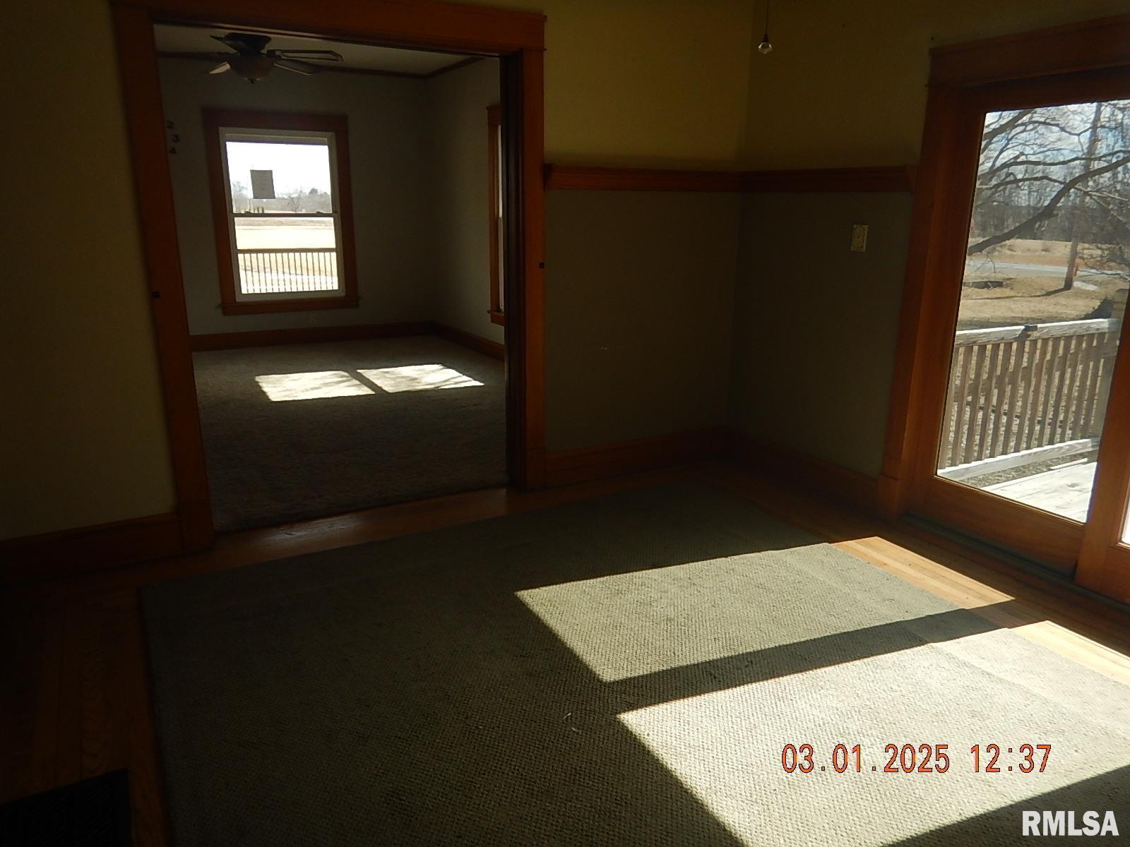 704 Fulton Street, Delong, Illinois image 17