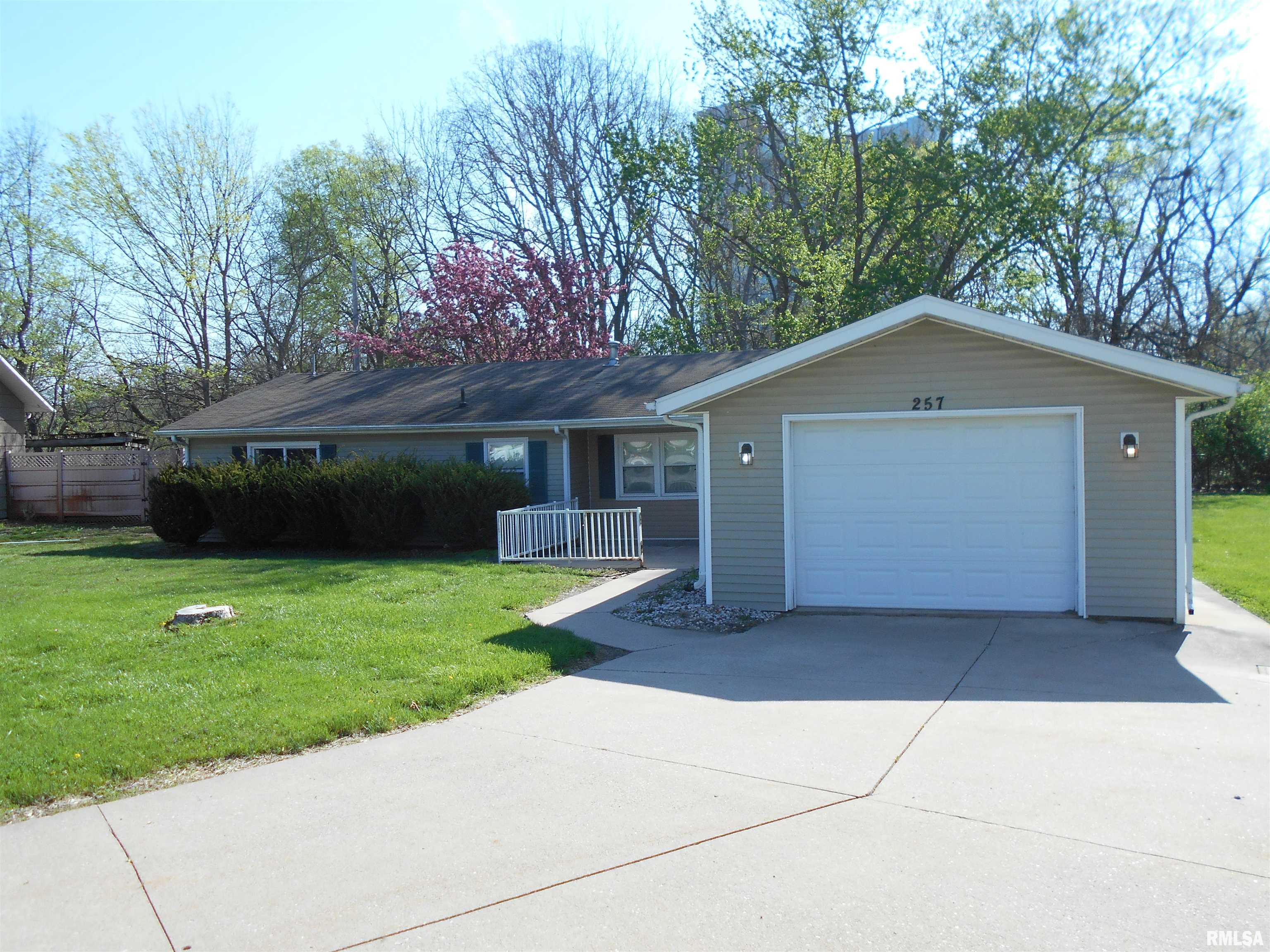 257 Jana Road, Macomb, Illinois image 1