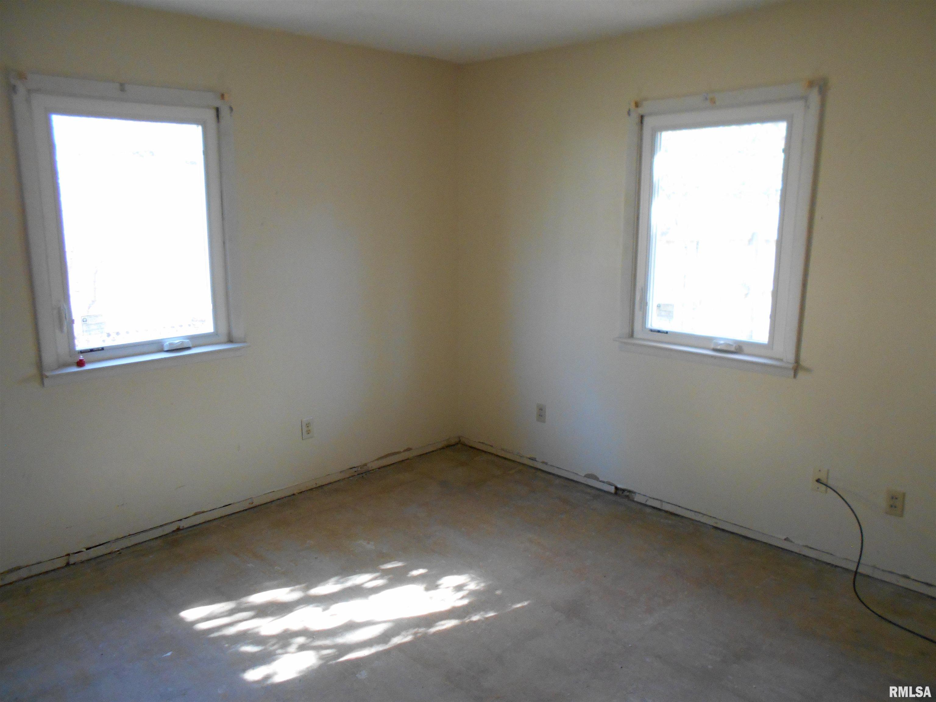 257 Jana Road, Macomb, Illinois image 8