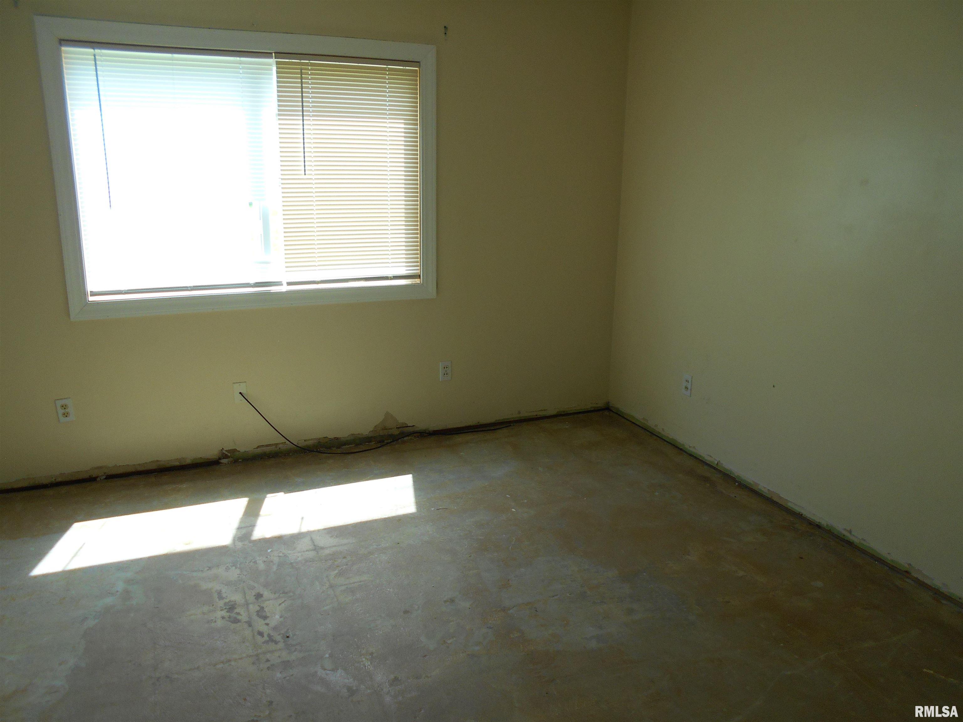 257 Jana Road, Macomb, Illinois image 10