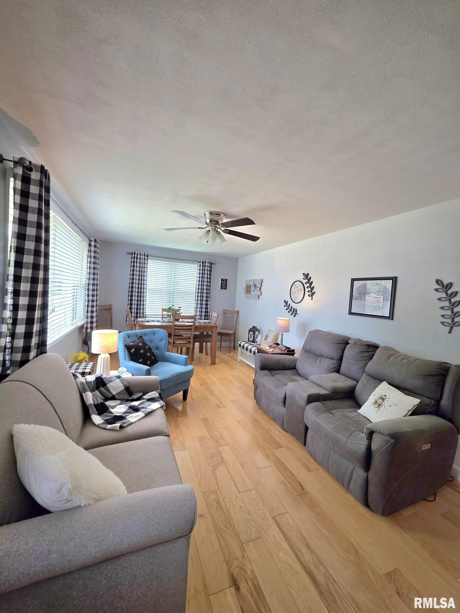 3304 Crestview Drive, Quincy, Illinois image 4