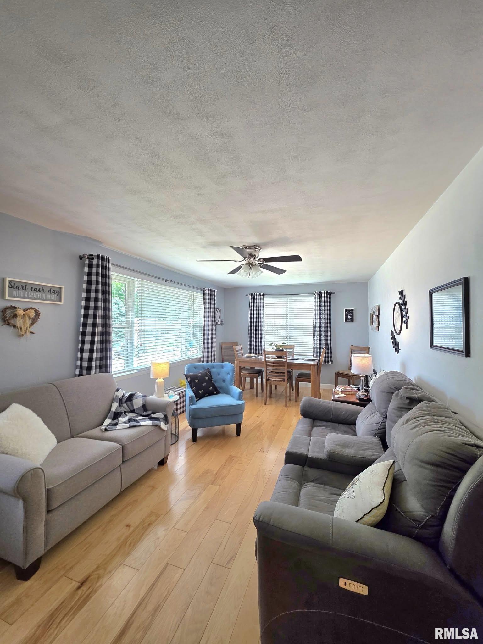 3304 Crestview Drive, Quincy, Illinois image 5