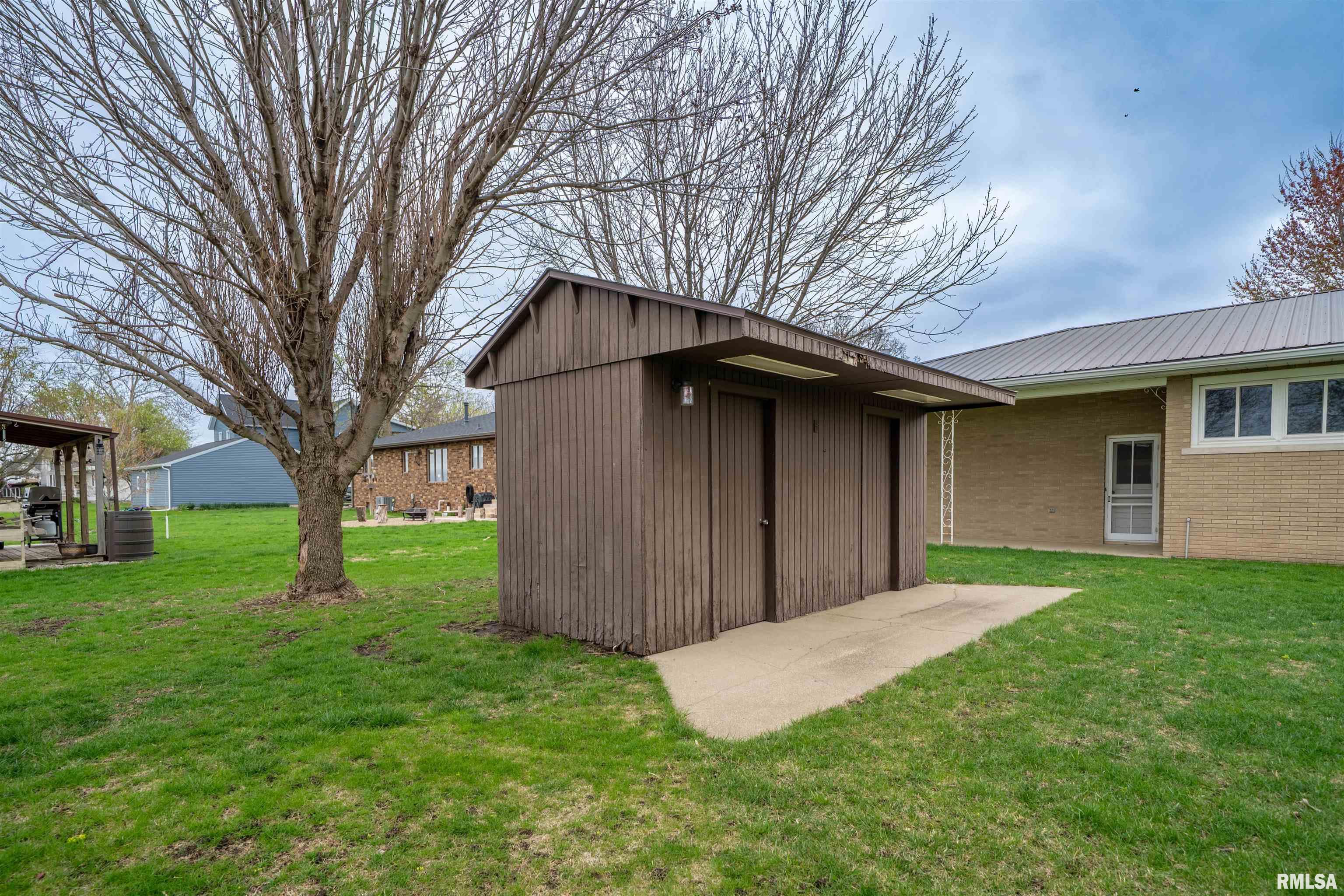 127 S Reiter Street, Benson, Illinois image 33