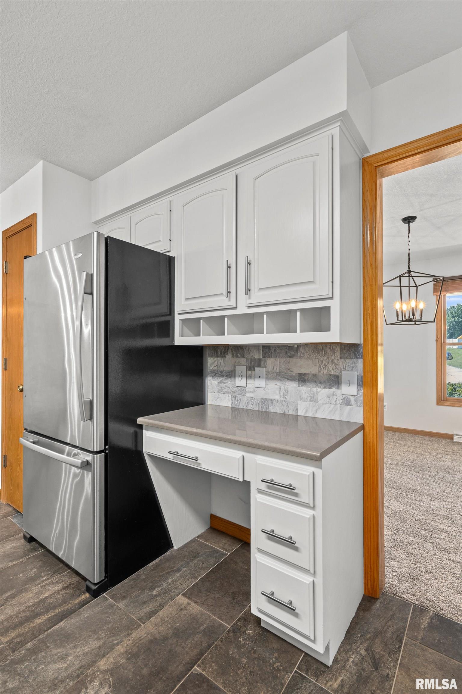 1201 Scenic Place, Le Claire, Iowa image 30