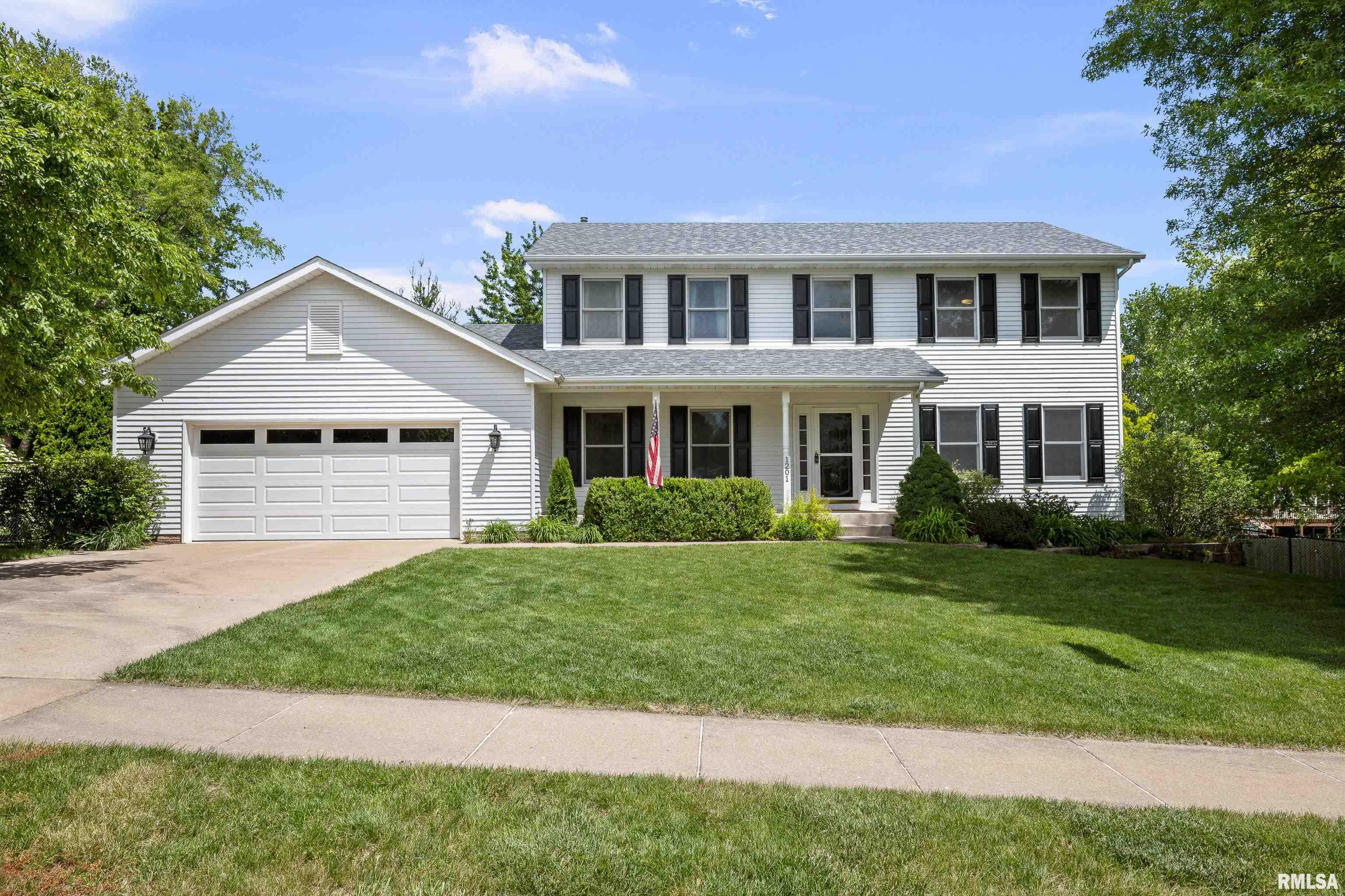 1201 Scenic Place, Le Claire, Iowa image 3